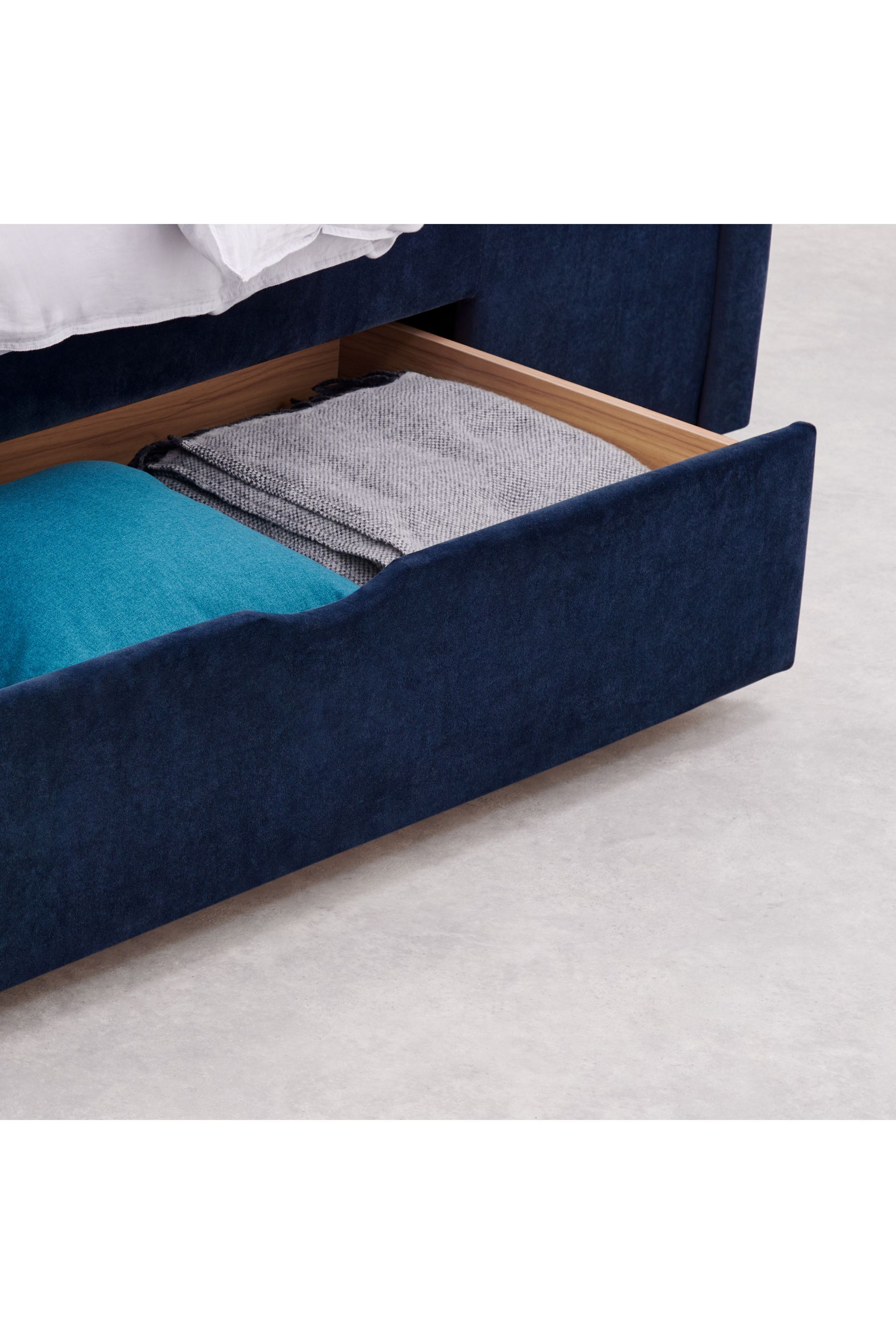 Skye top ottoman bed
