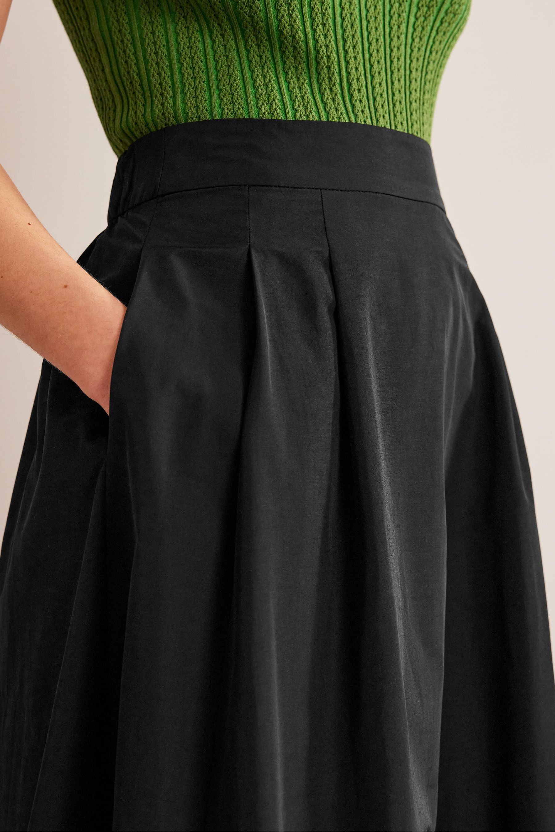 Sophie Plaid Taffeta Skirt Bue | Shabby Apple – ShabbyApple
