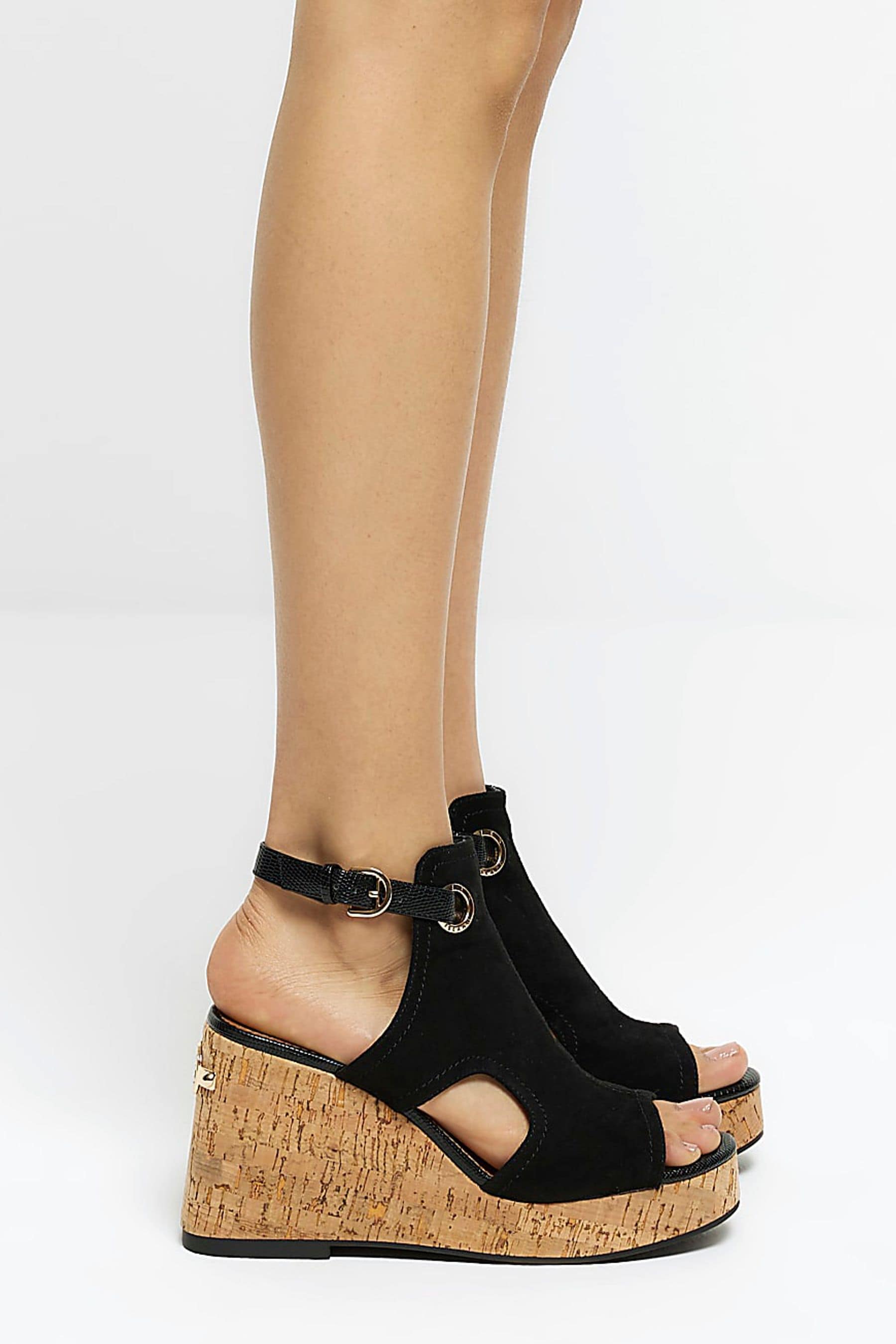 River island shop black wedges