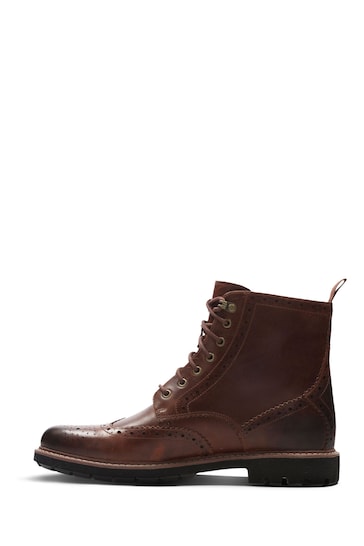 Clarks Brown Batcombe Lord Boots