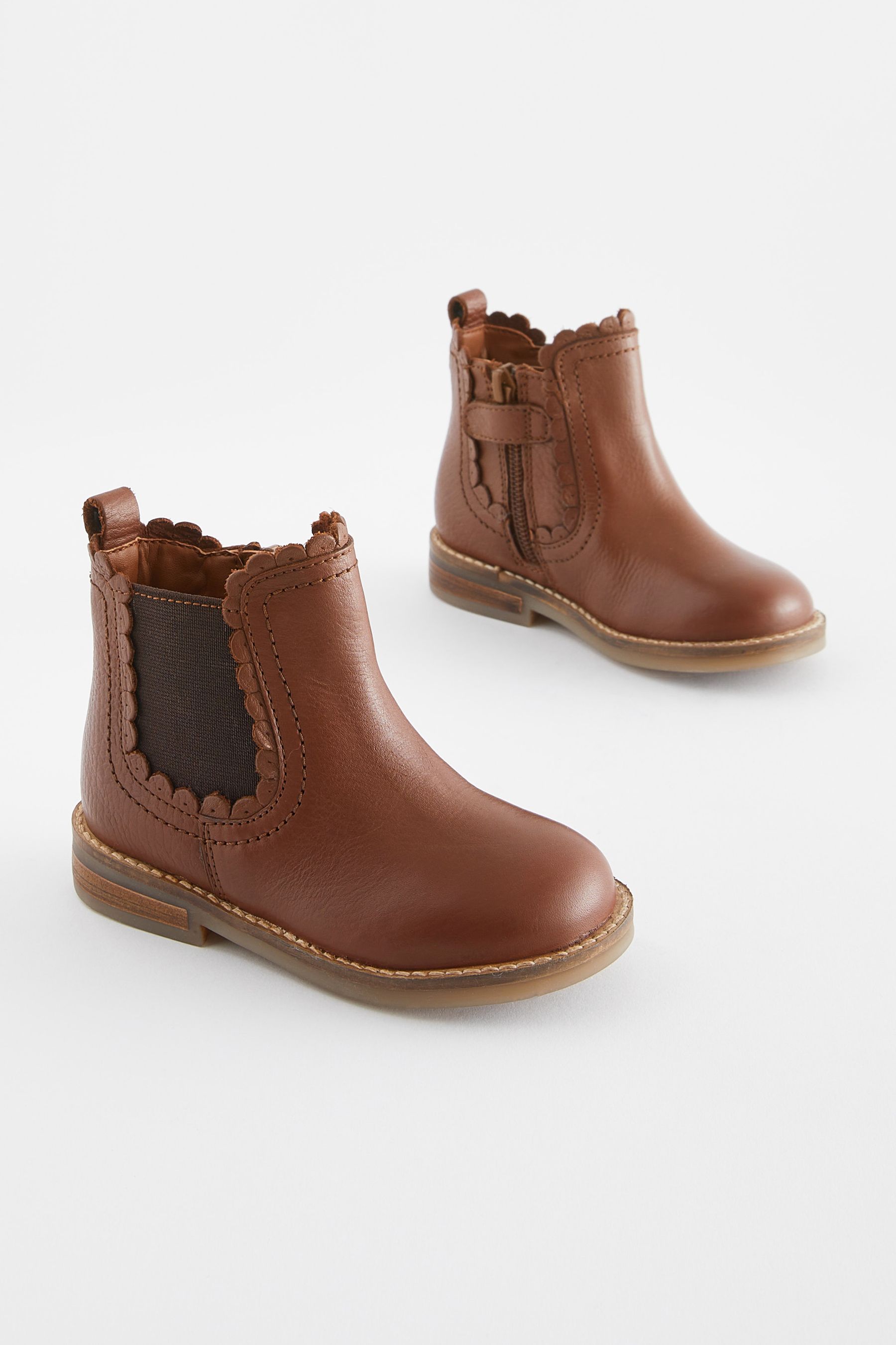 Infant tan clearance chelsea boots
