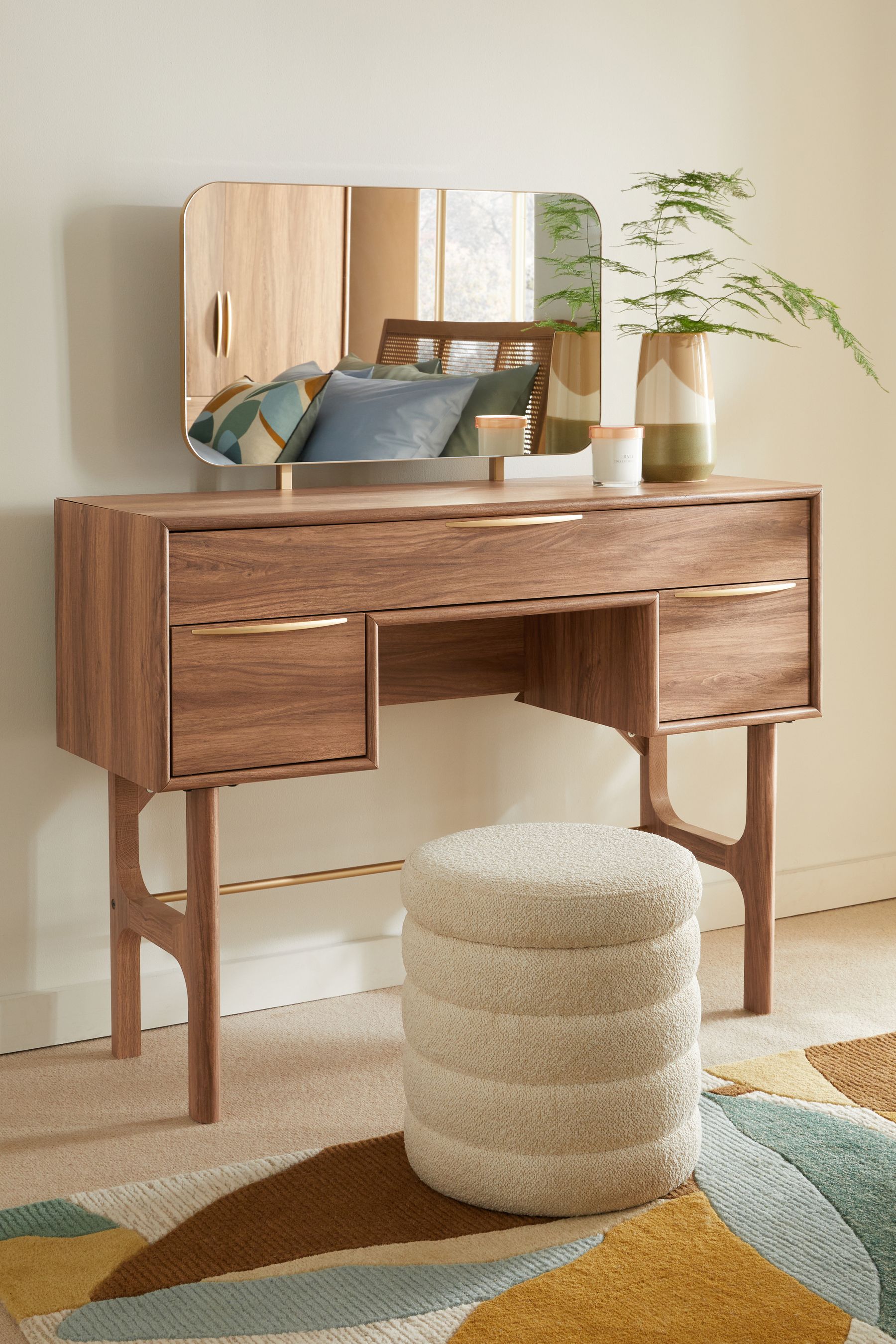Dark Jackson Walnut Effect Dressing Table