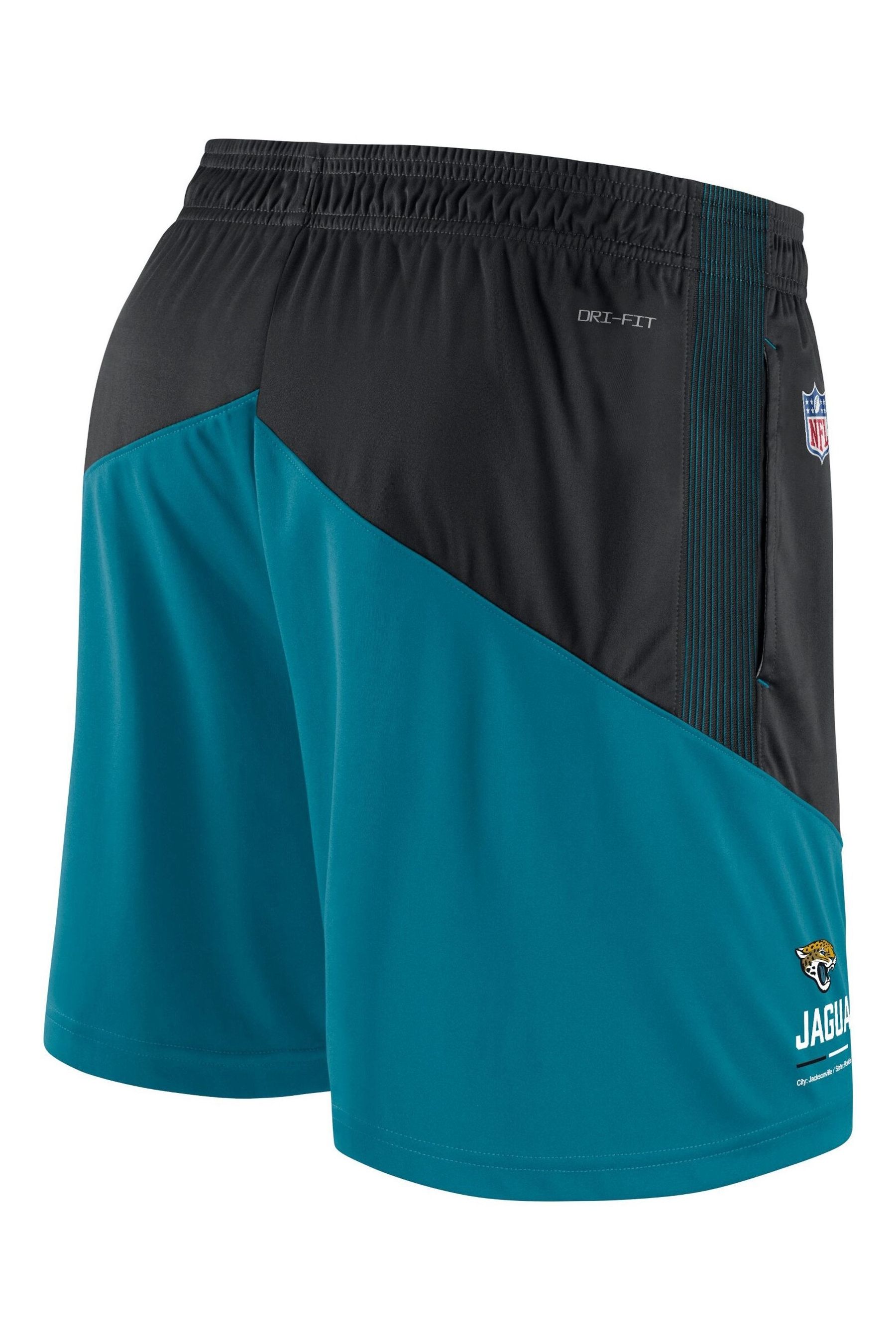 Nike team sideline hot sale 3 pocket knit shorts