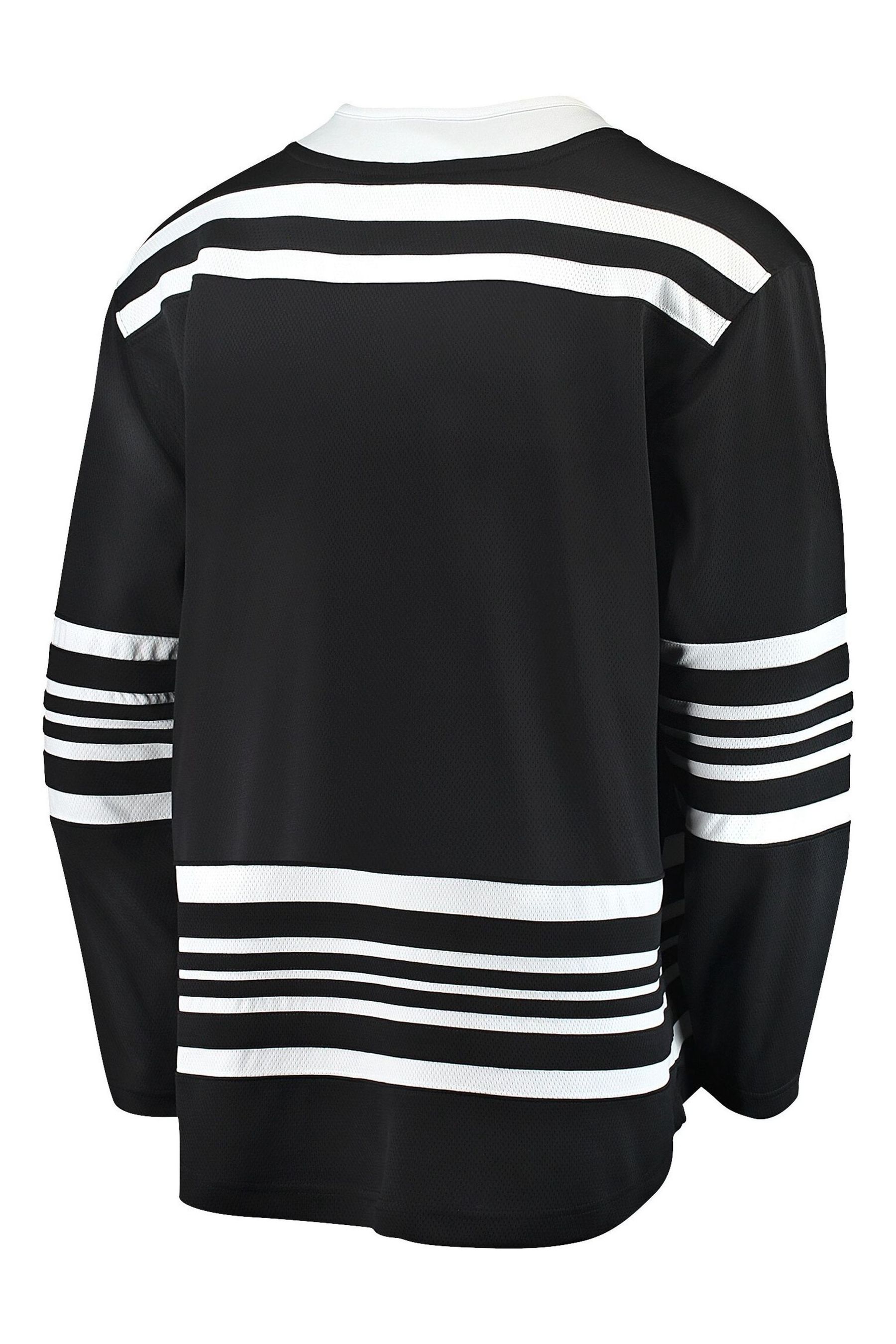 Black and shop grey blackhawks jersey