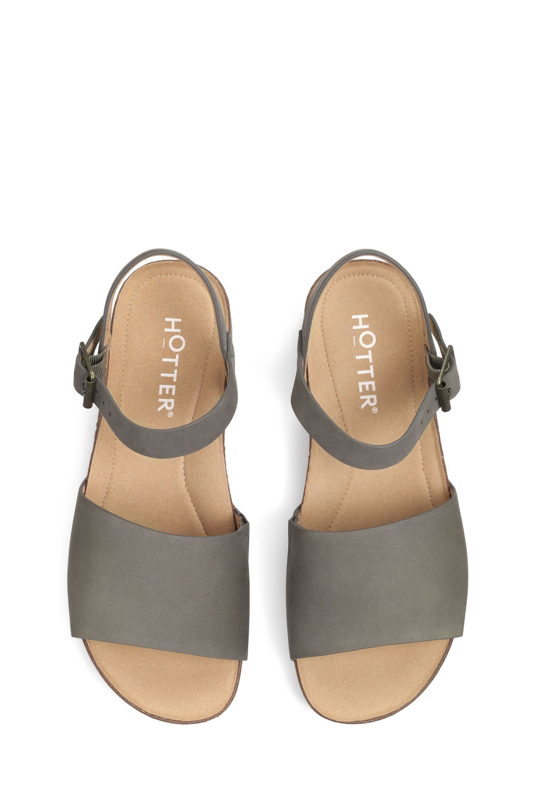 Coney bebe sandals hot sale