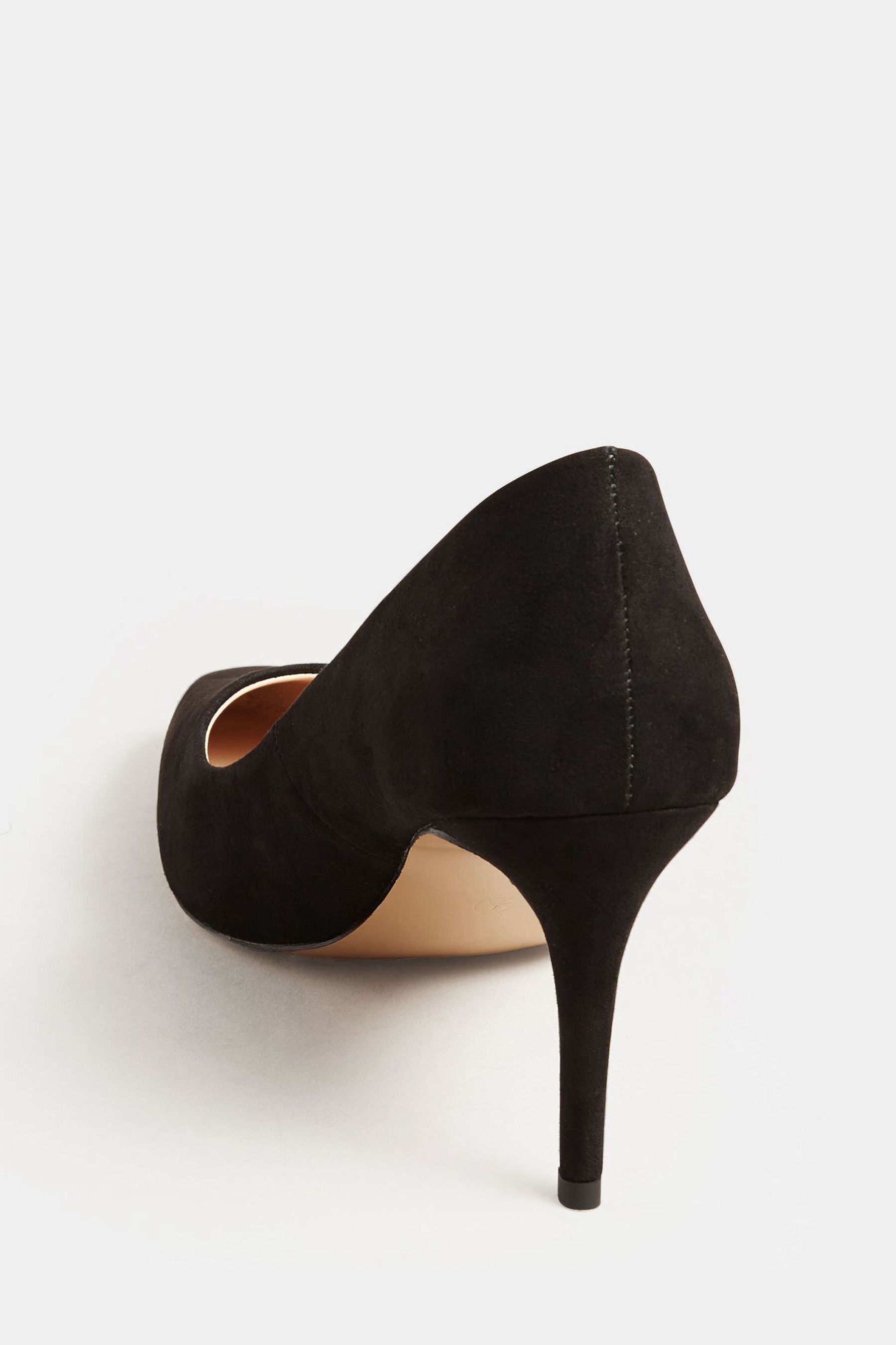 Black point court shoes hotsell