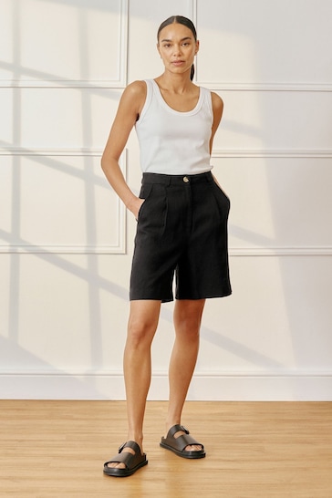 Albaray Linen Black Shorts