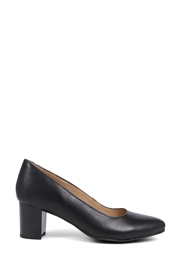 Pavers Heeled Leather Court Black Shoes