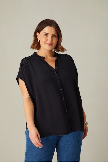 Live Unlimited Curve Frill Collar Sleeveless Black Blouse