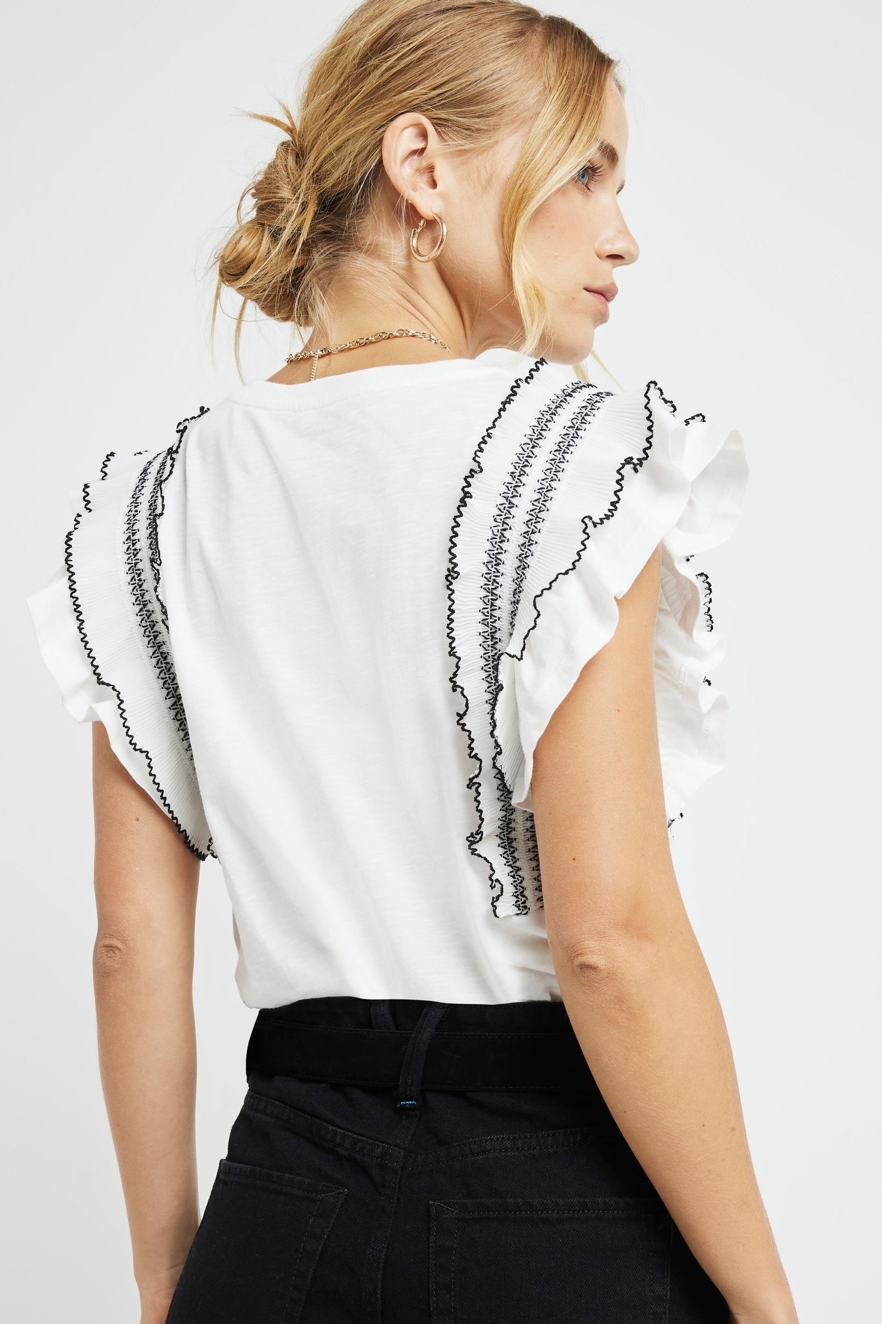 River island ruffle top online