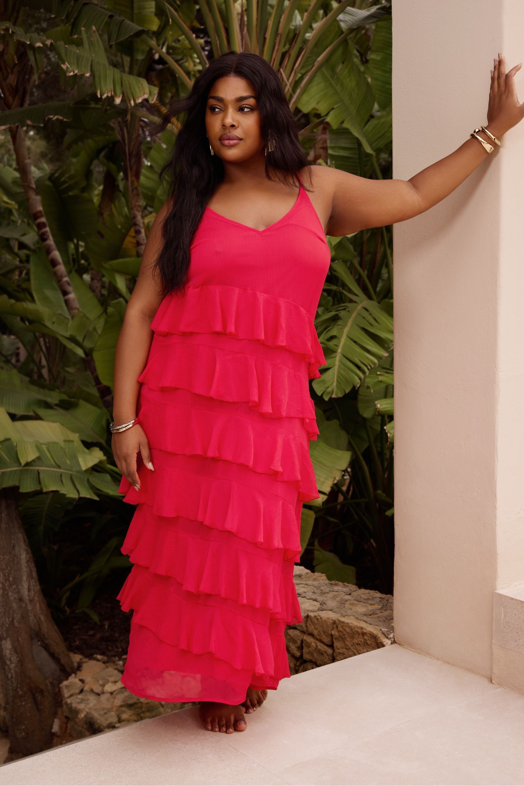 Curve red dress outlet