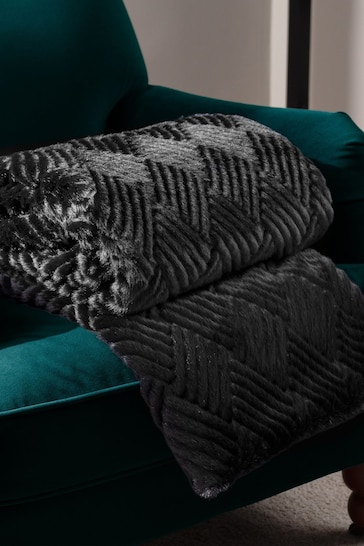 Paoletti Jet Sonnet Cut Faux Fur Throw