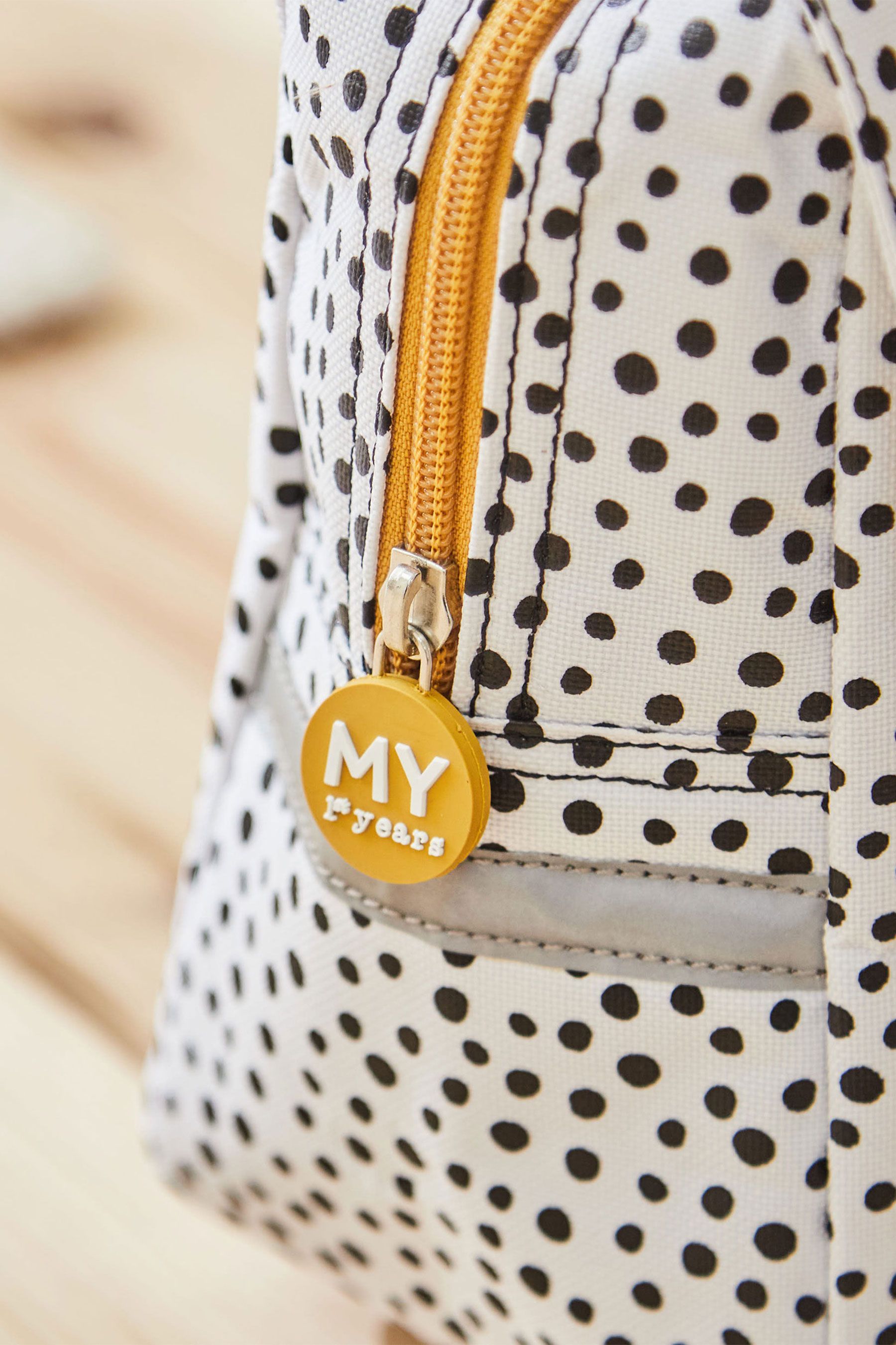 Polka dot lunch bag online