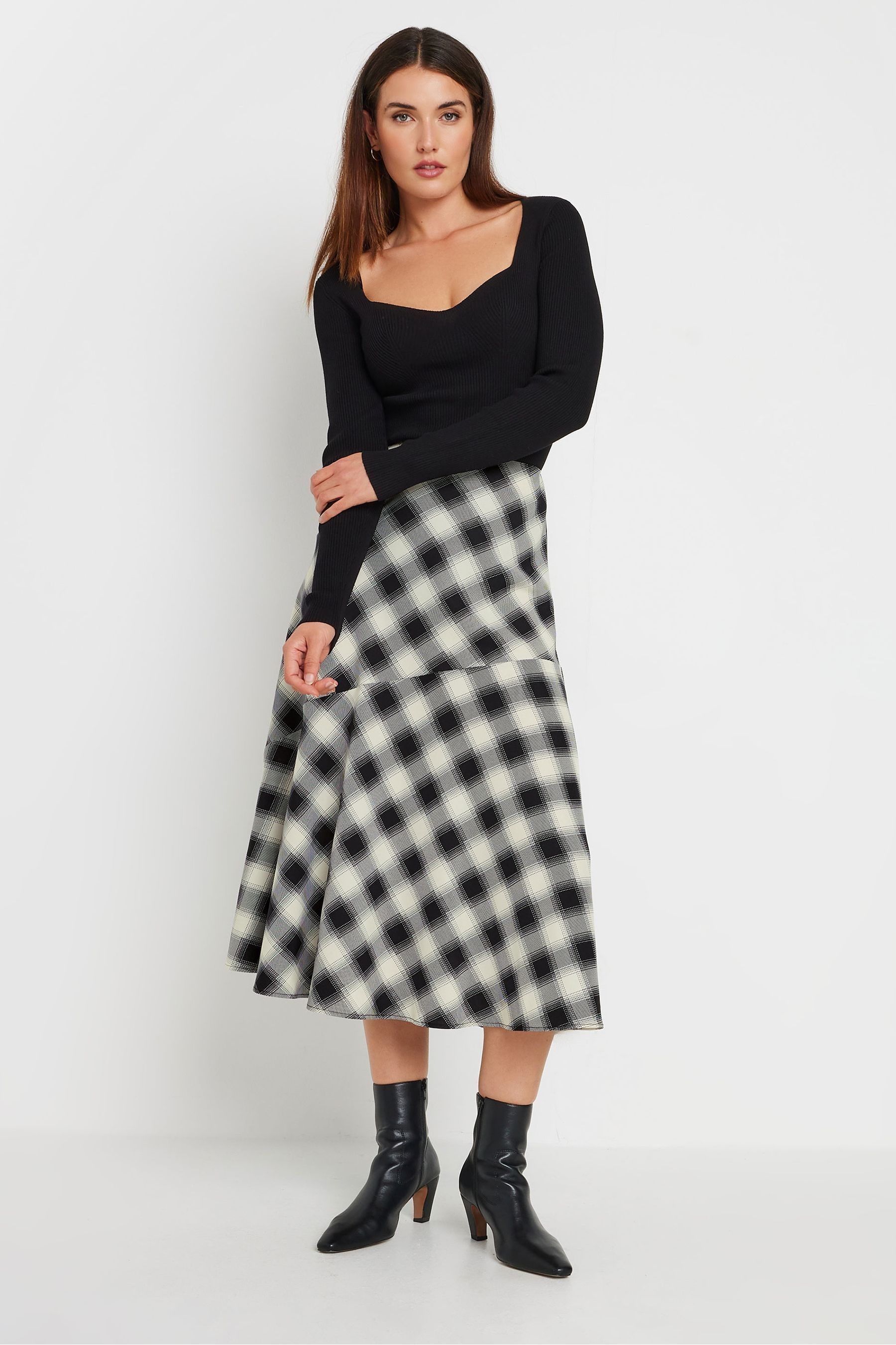 Checked maxi skirt store