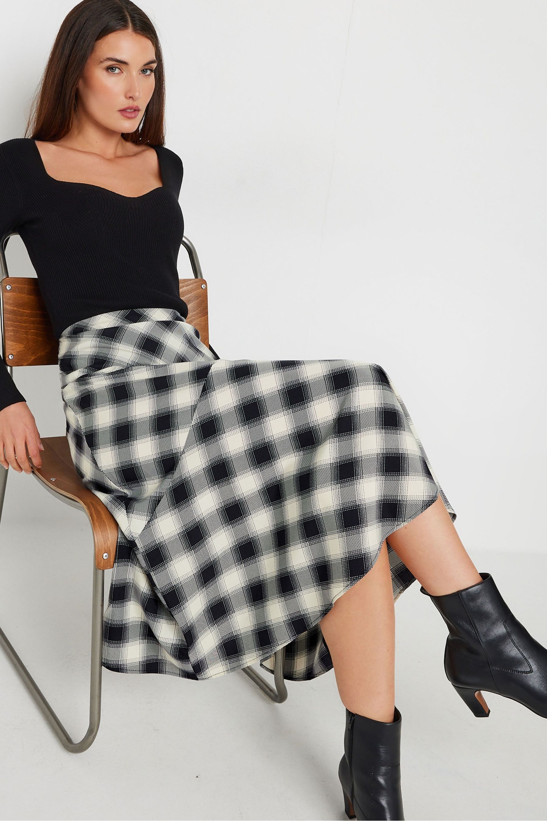 Checkered skirt tall store