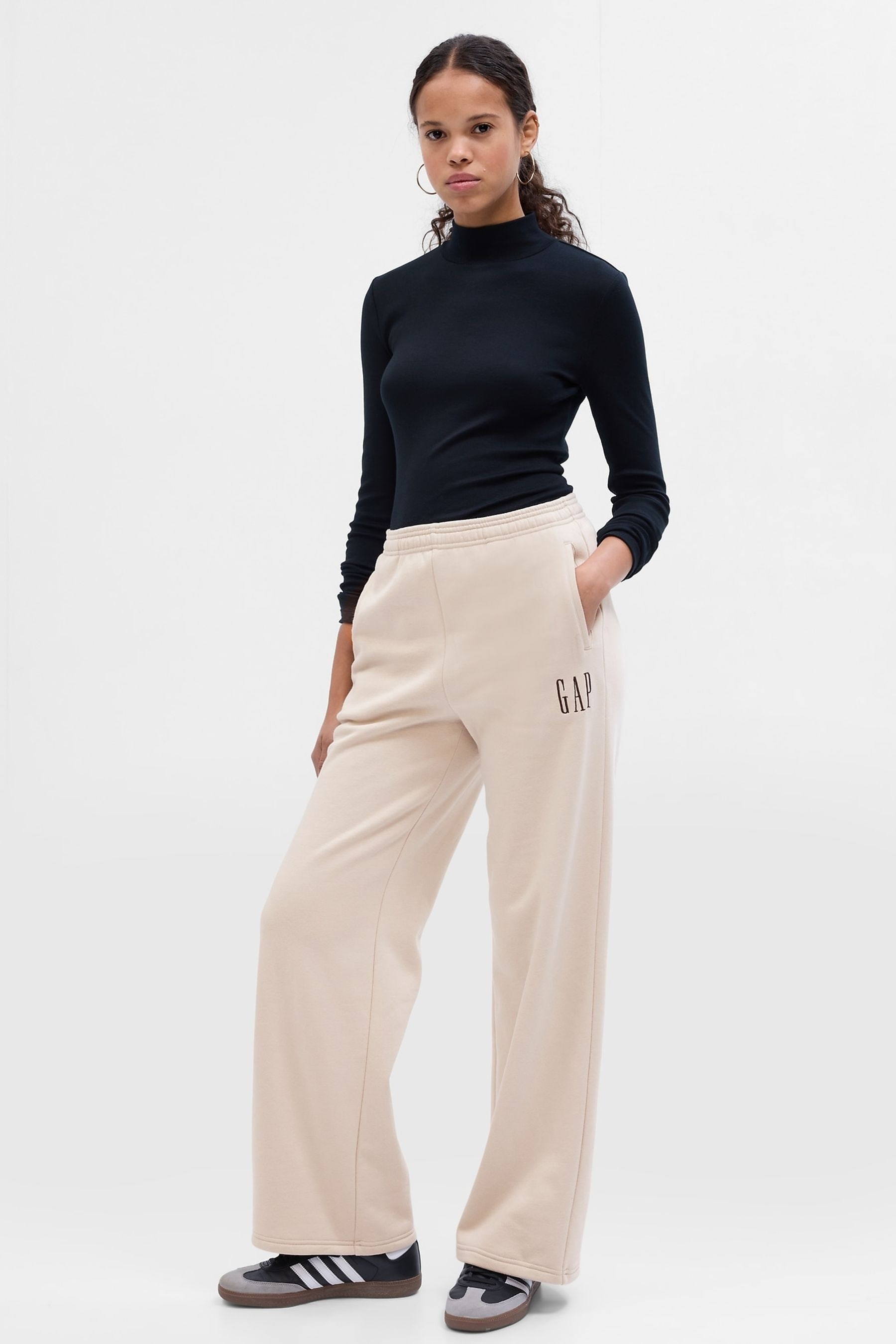 Gap wide leg sweatpants on sale