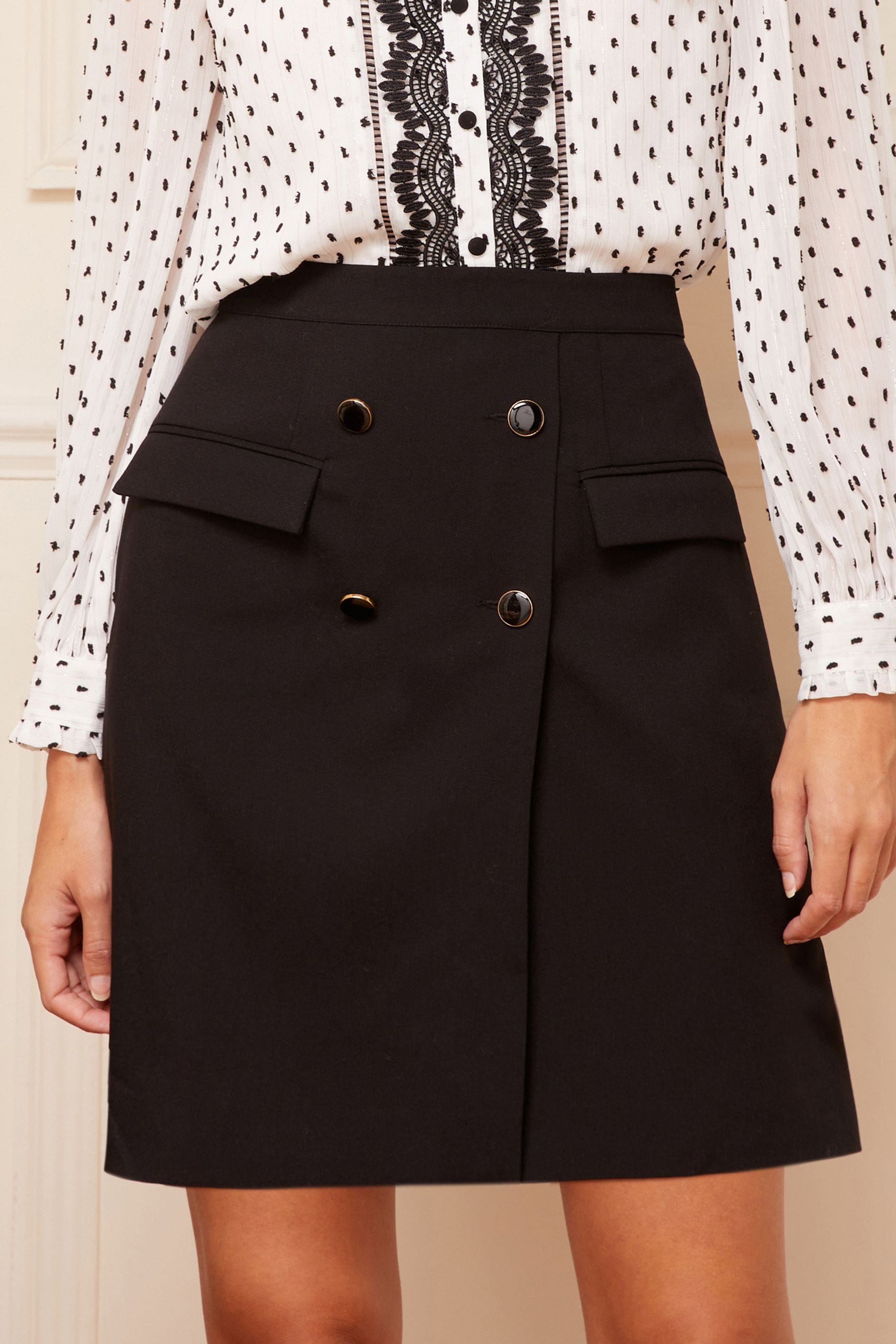 Black button skirt hotsell