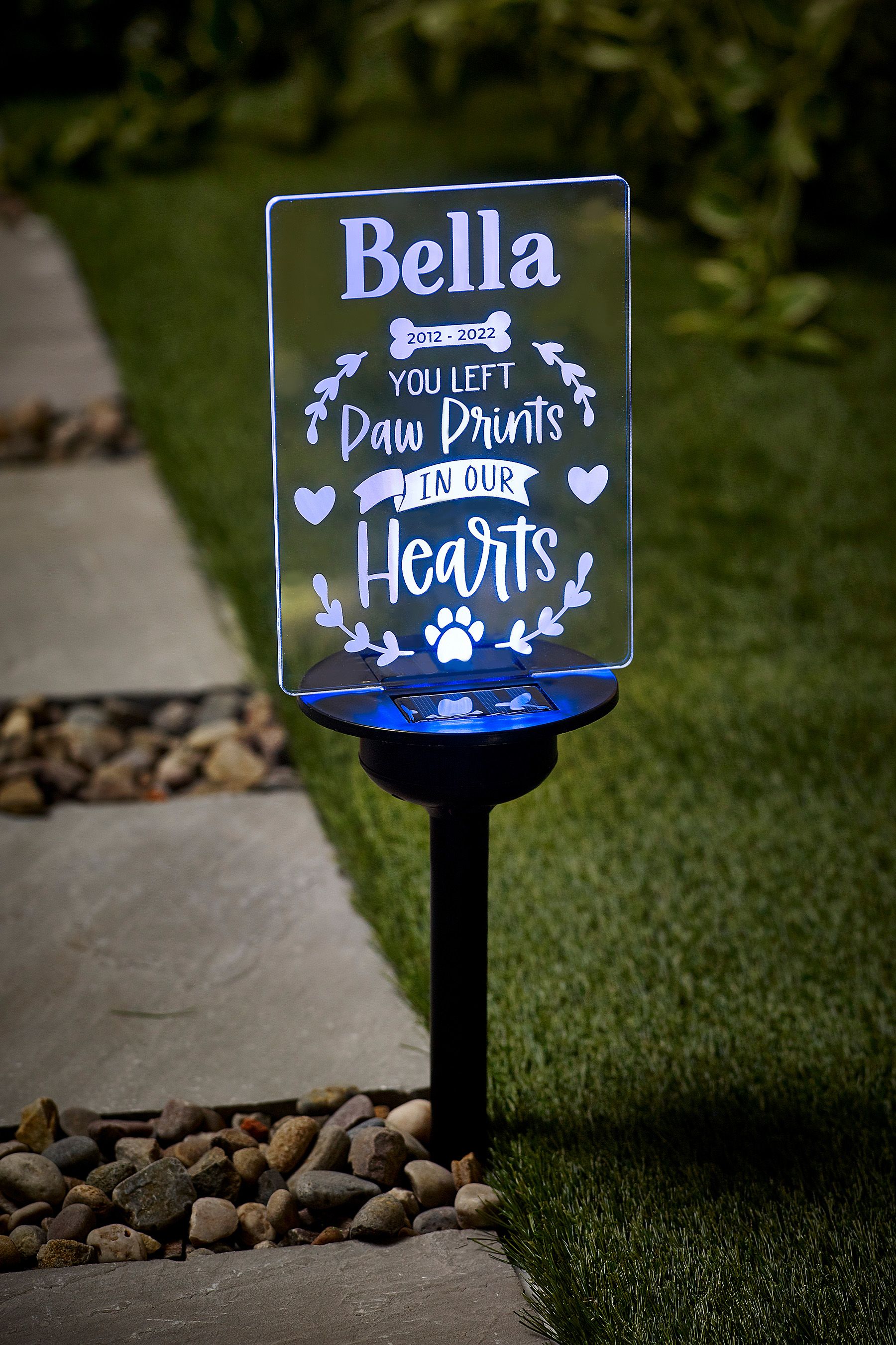 Solar dog shop paw lights