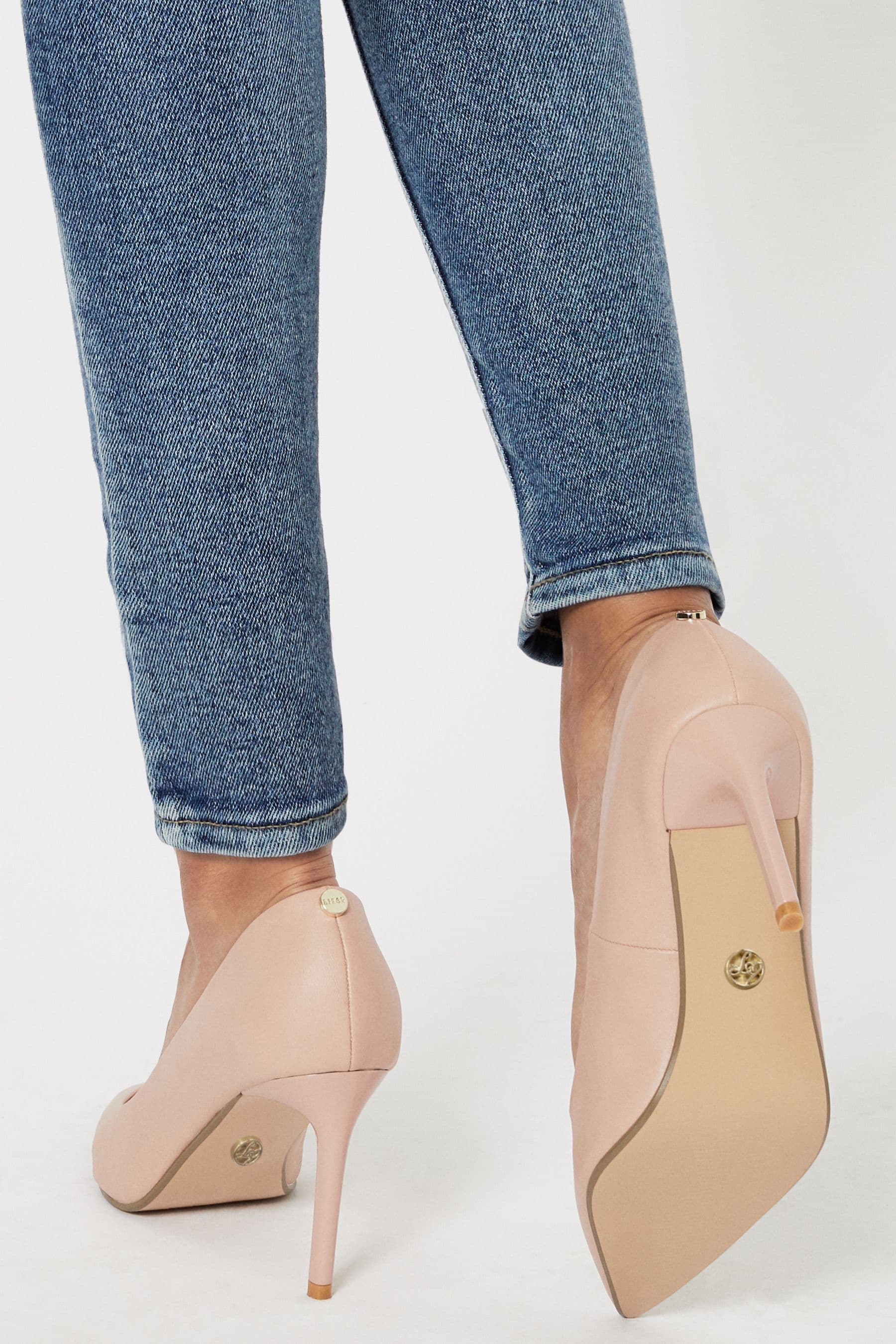 Nude court shoes 2025 next