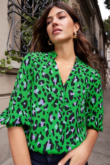 Love & Roses Green Animal Ruffle V Neck 3/4 Sleeve Button Up Blouse