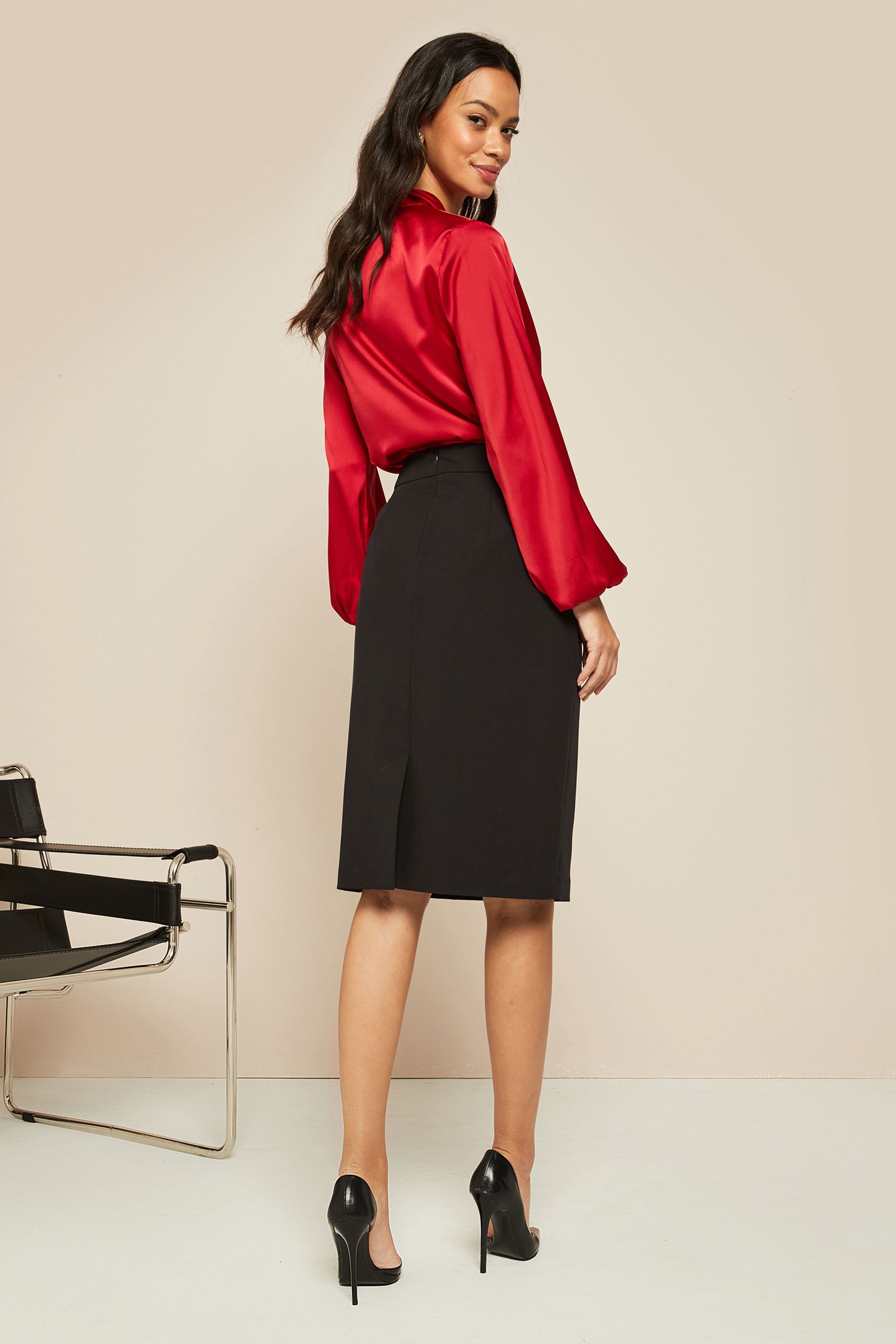 Black pencil skirt tailored best sale
