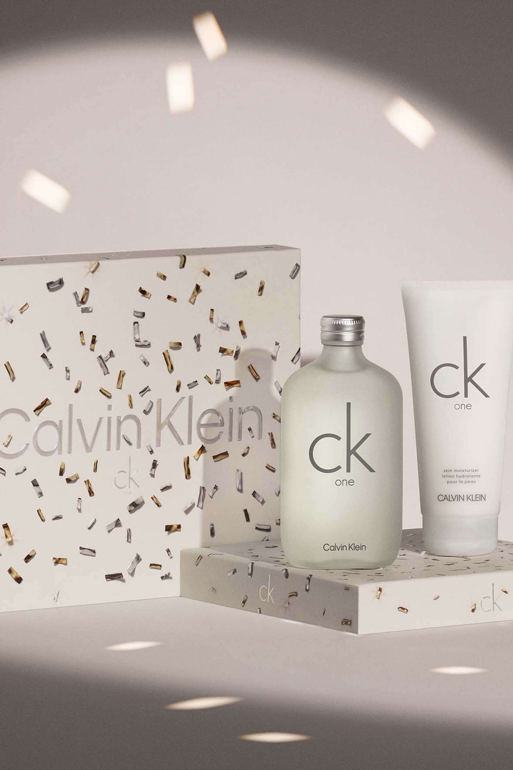 Calvin klein ck one set hotsell