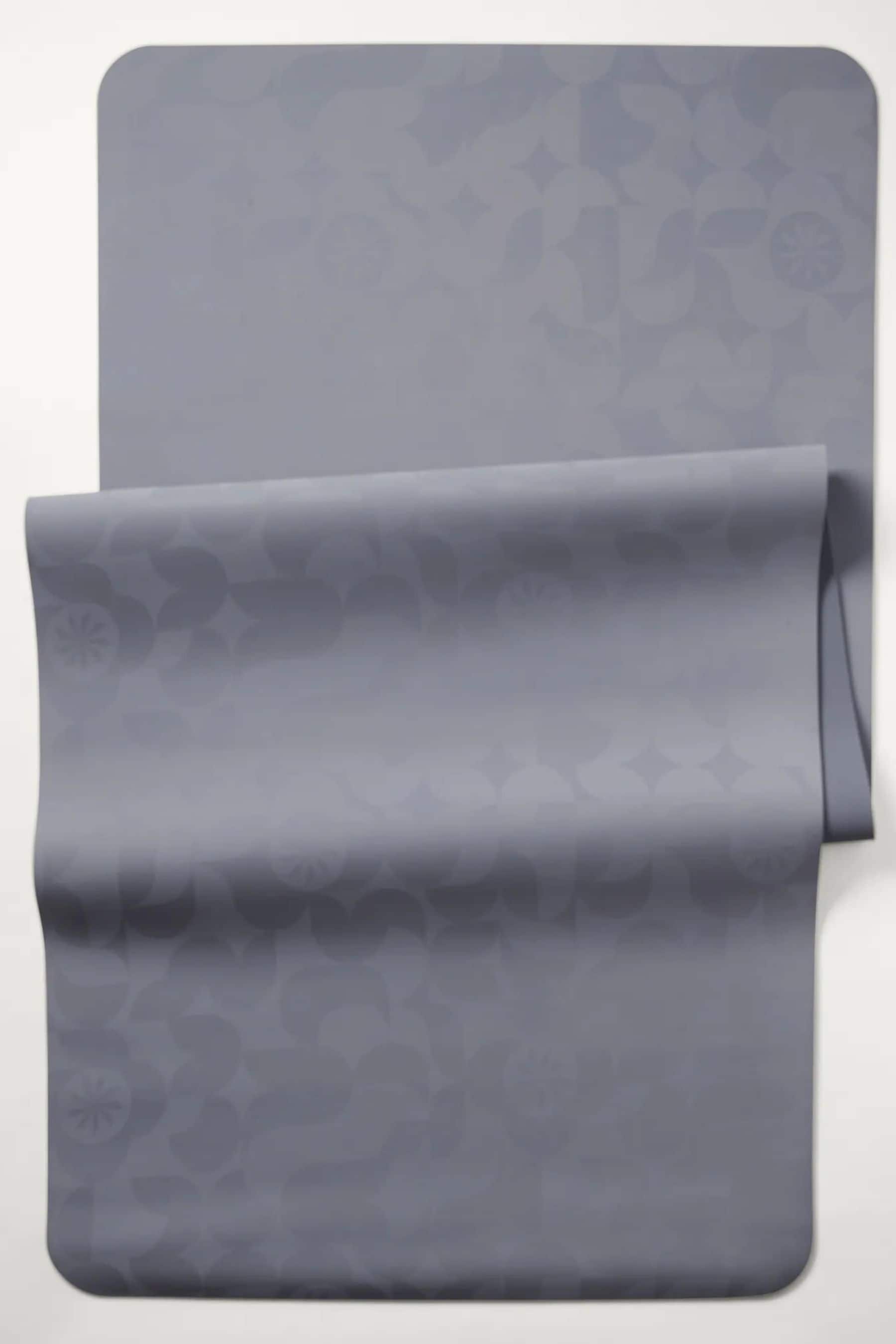 Athleta yoga mat store