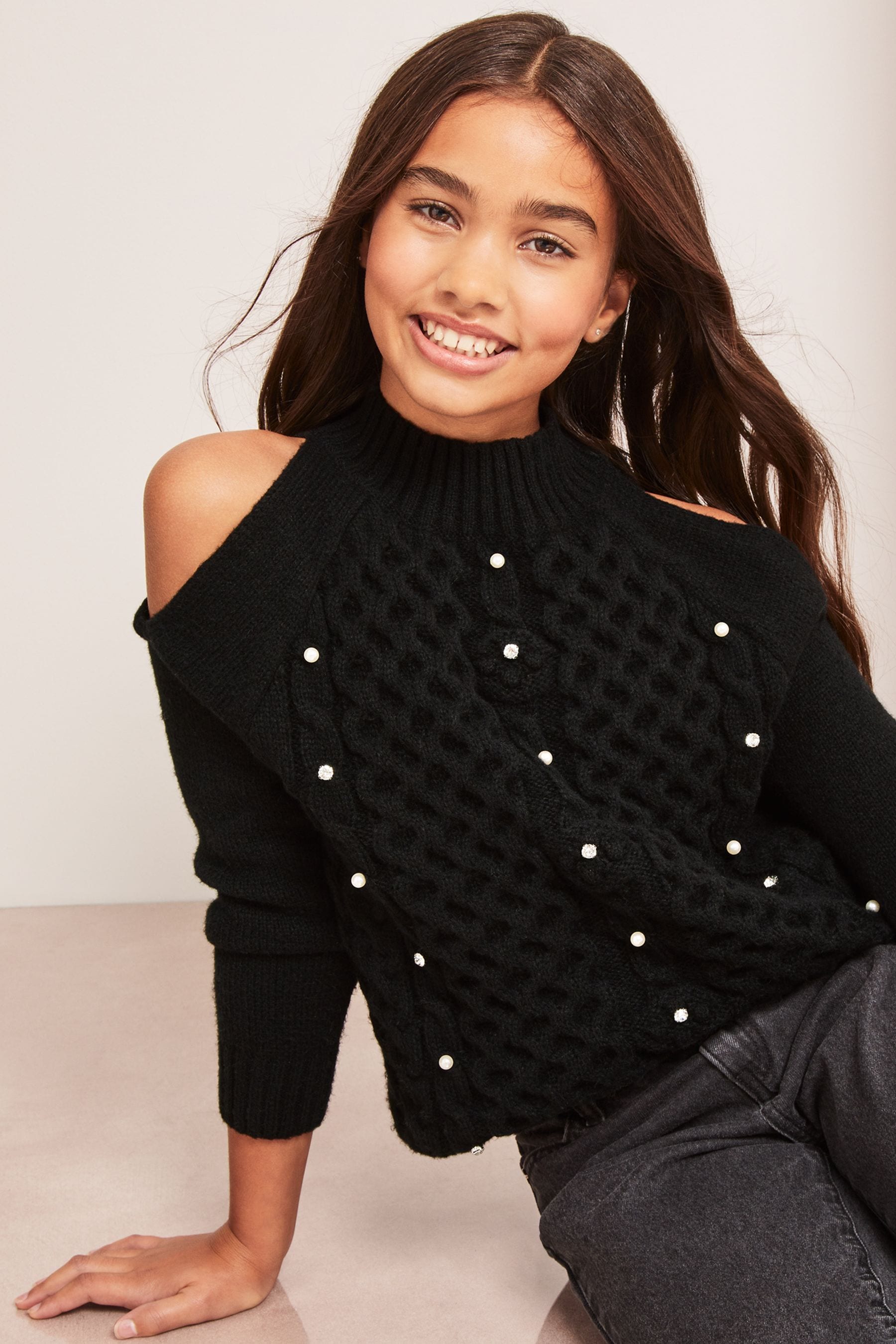 Cold shoulder hotsell jumpers uk