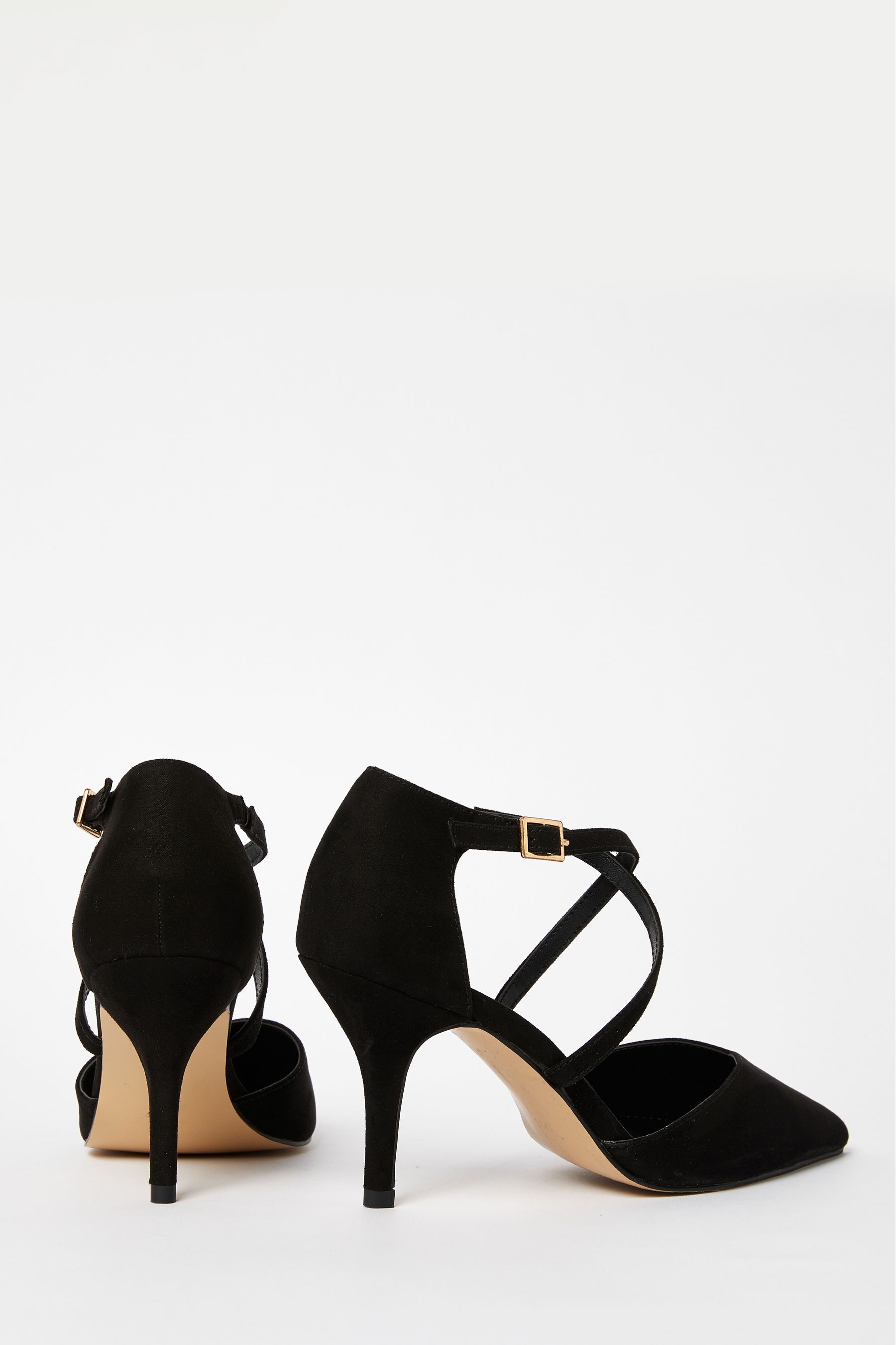 Friends Like These Black Wide FIt Cross Over Pointed Mid Court Heel