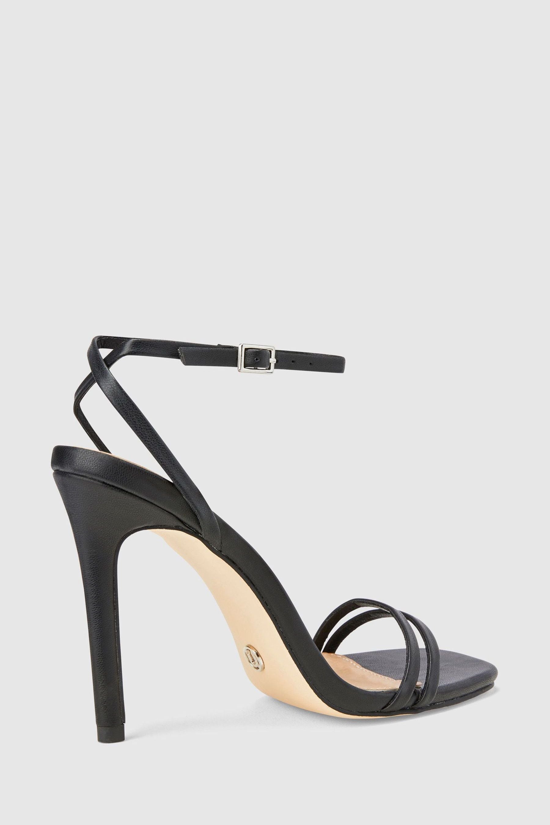 Novo hotsell high heels