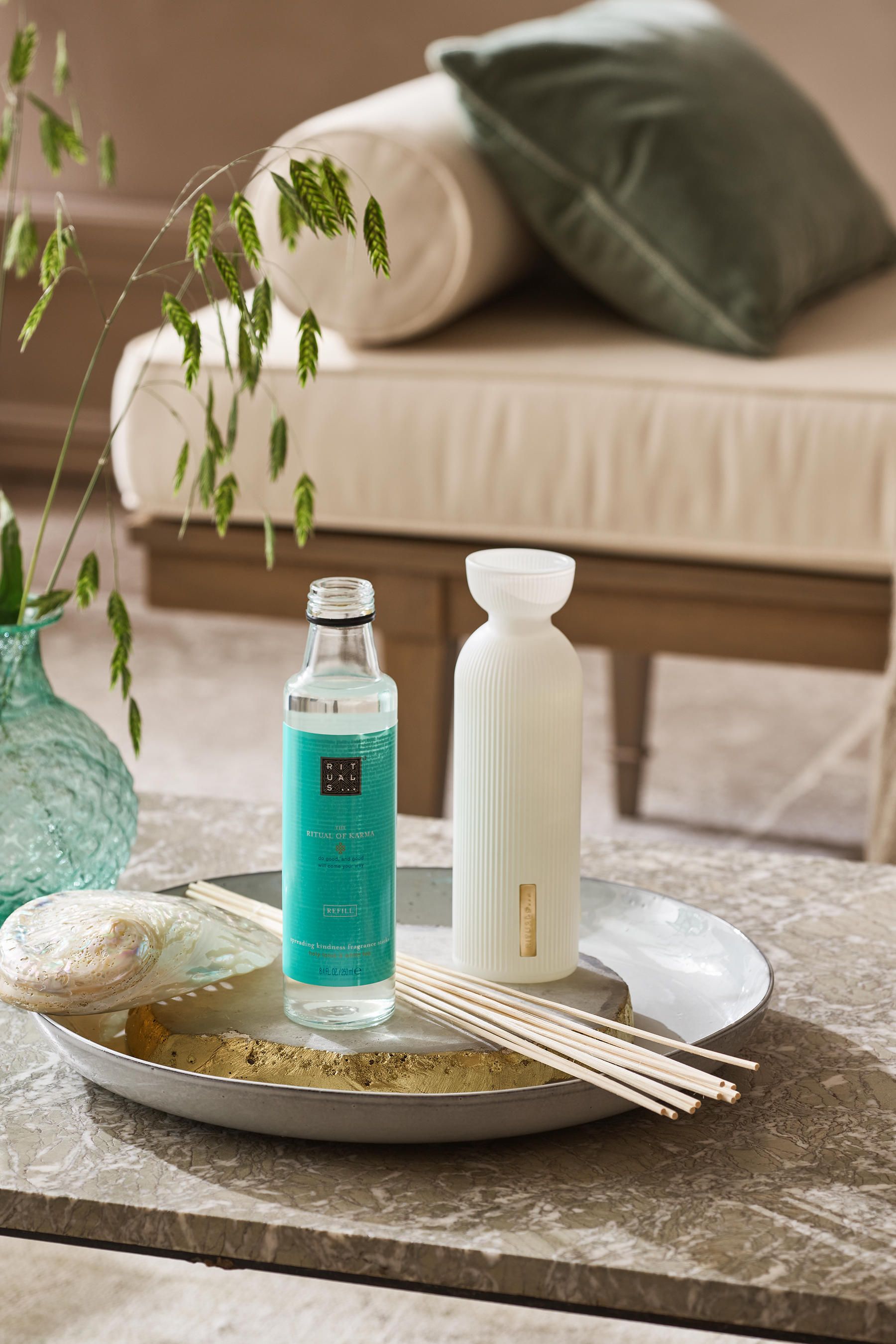 The ritual of karma fragrance sticks store