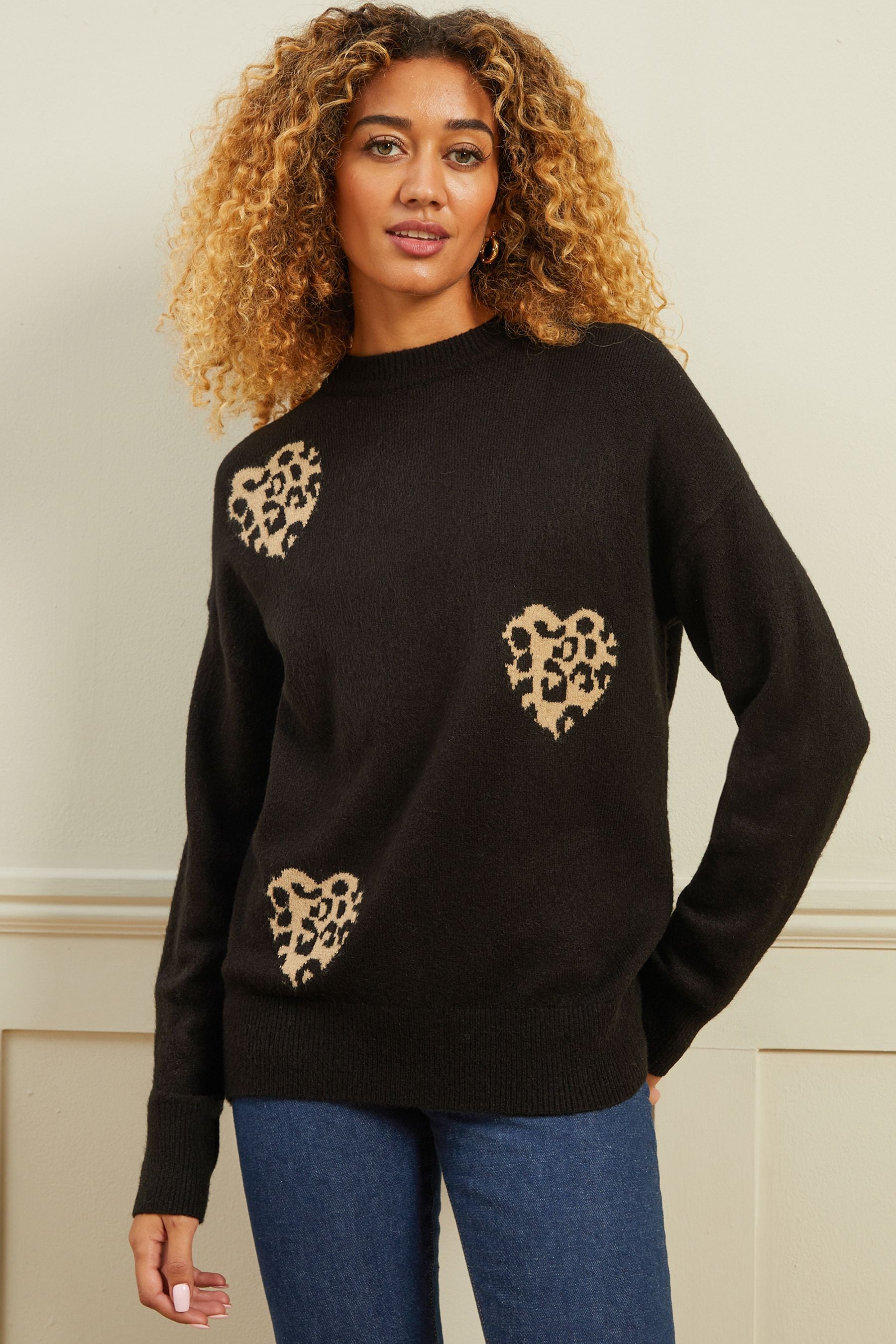 Black online heart sweater