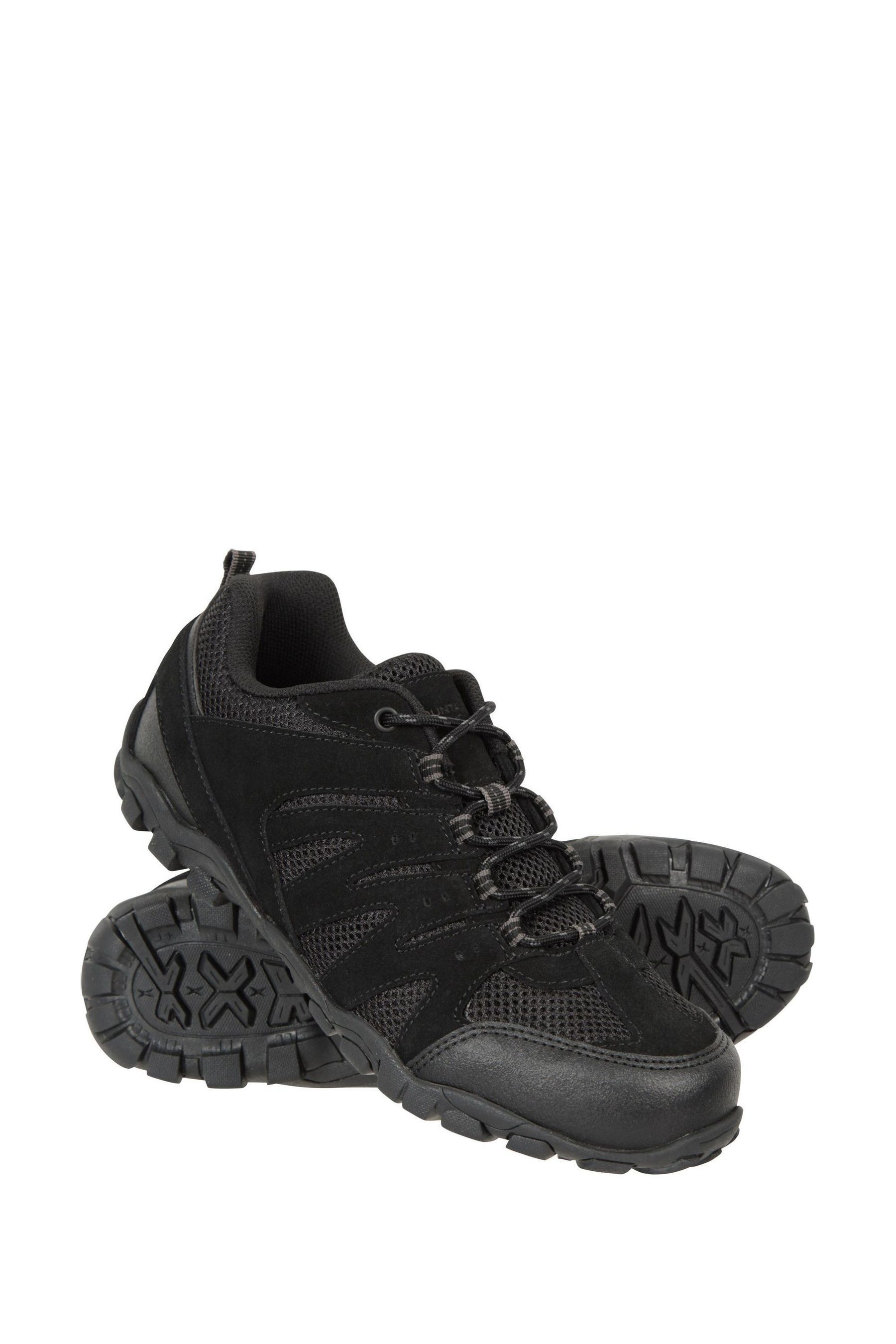 Black nike online walking shoes womens