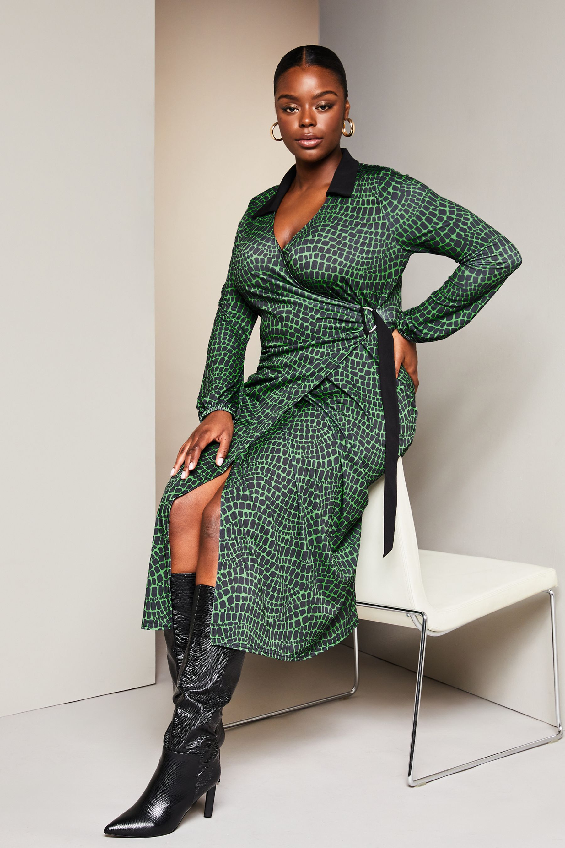 Lipsy Green Curve Jersey Wrap V Neck Ruched Hardware Midi Shirt Dress