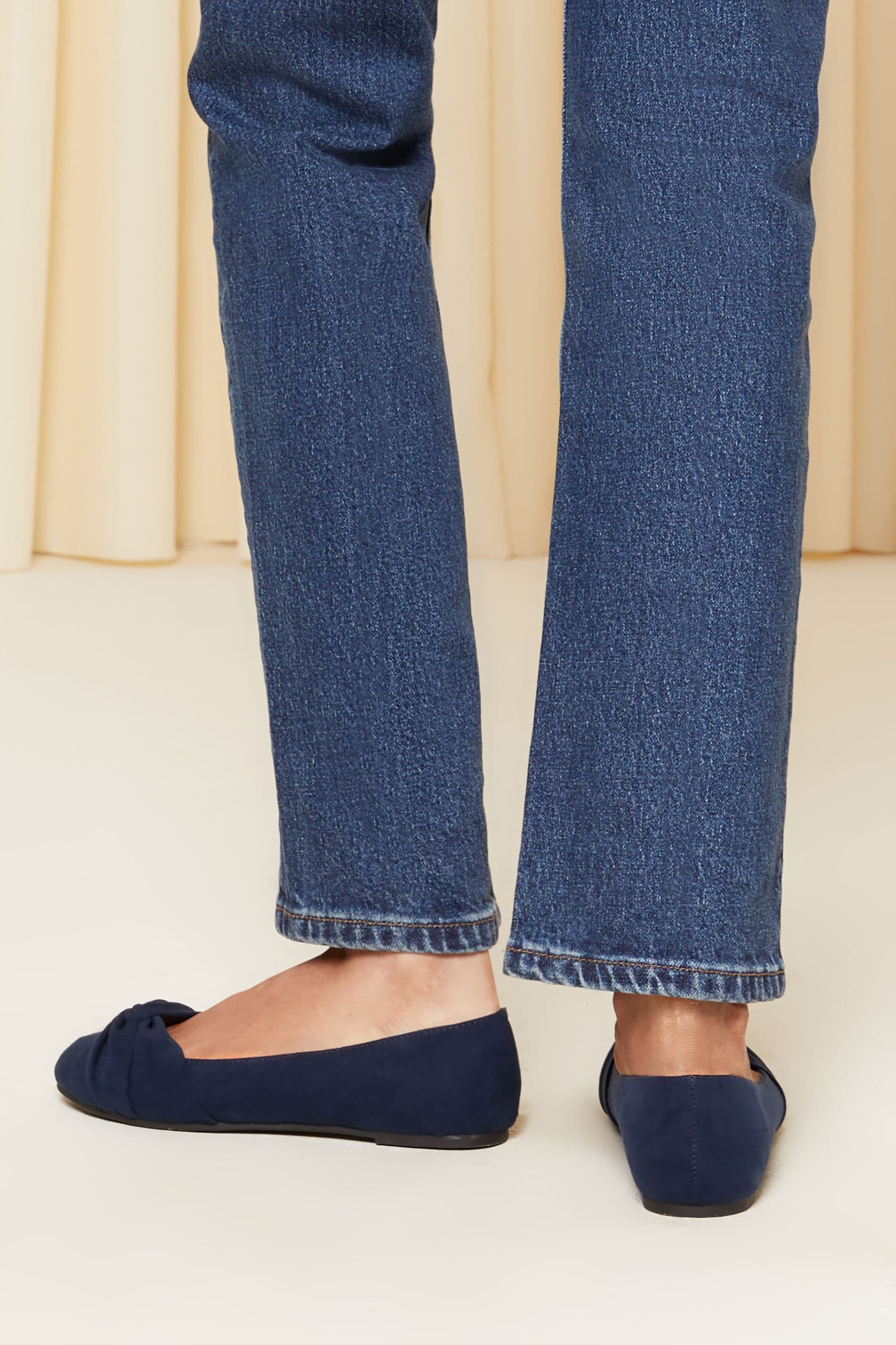 Navy blue ballet pumps uk discount