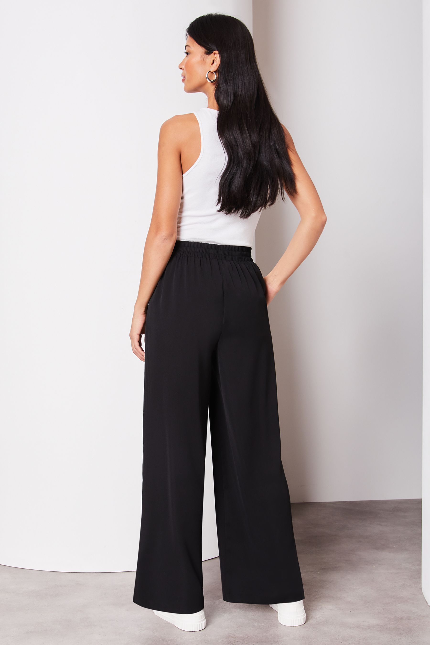 Black wide leg split trousers 2025