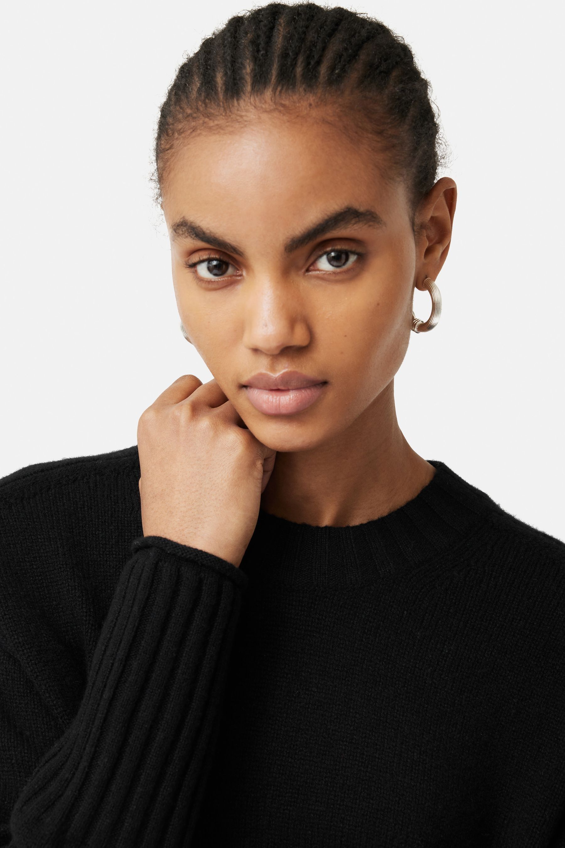 Jigsaw black jumper hotsell