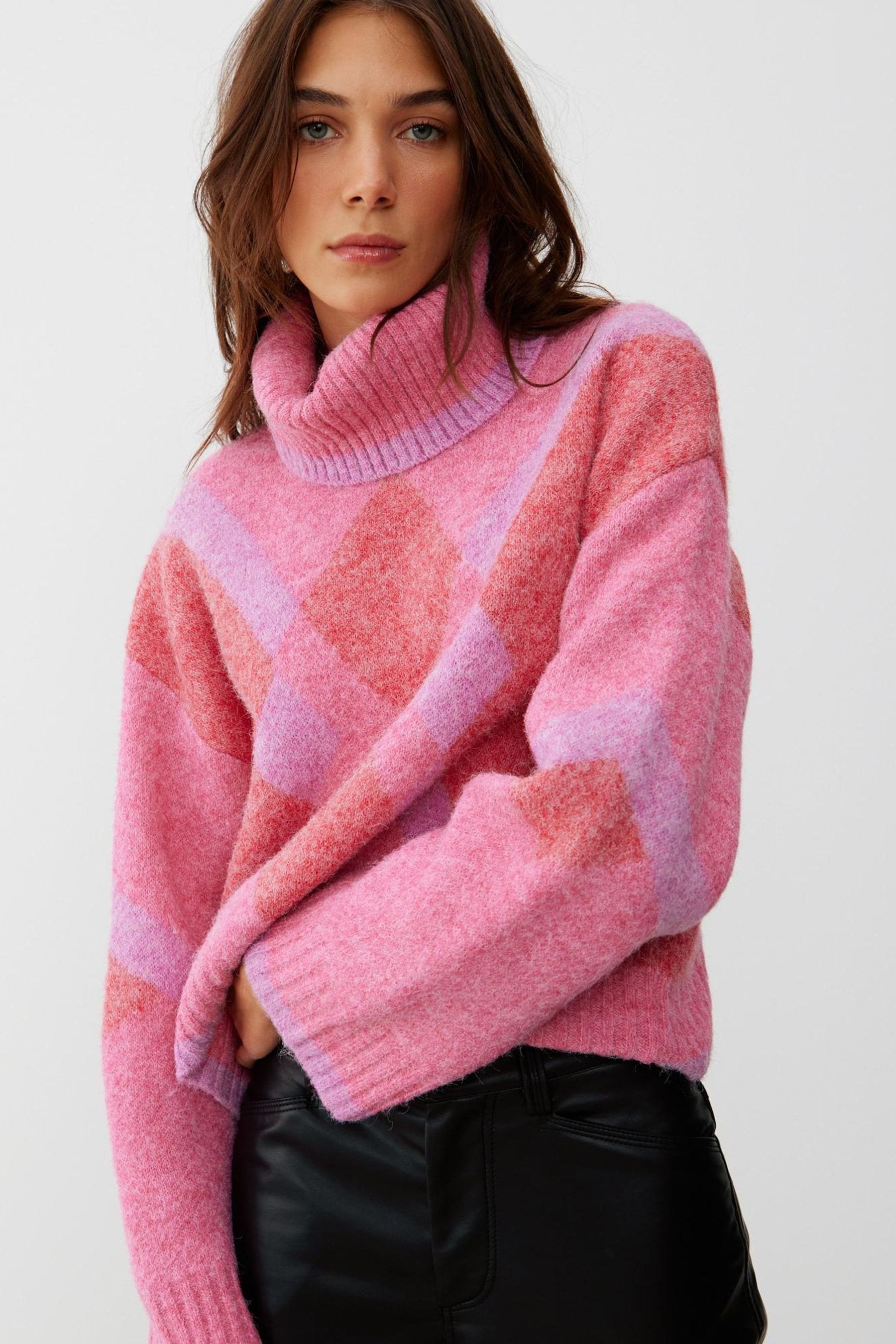 Pink shop diamond jumper