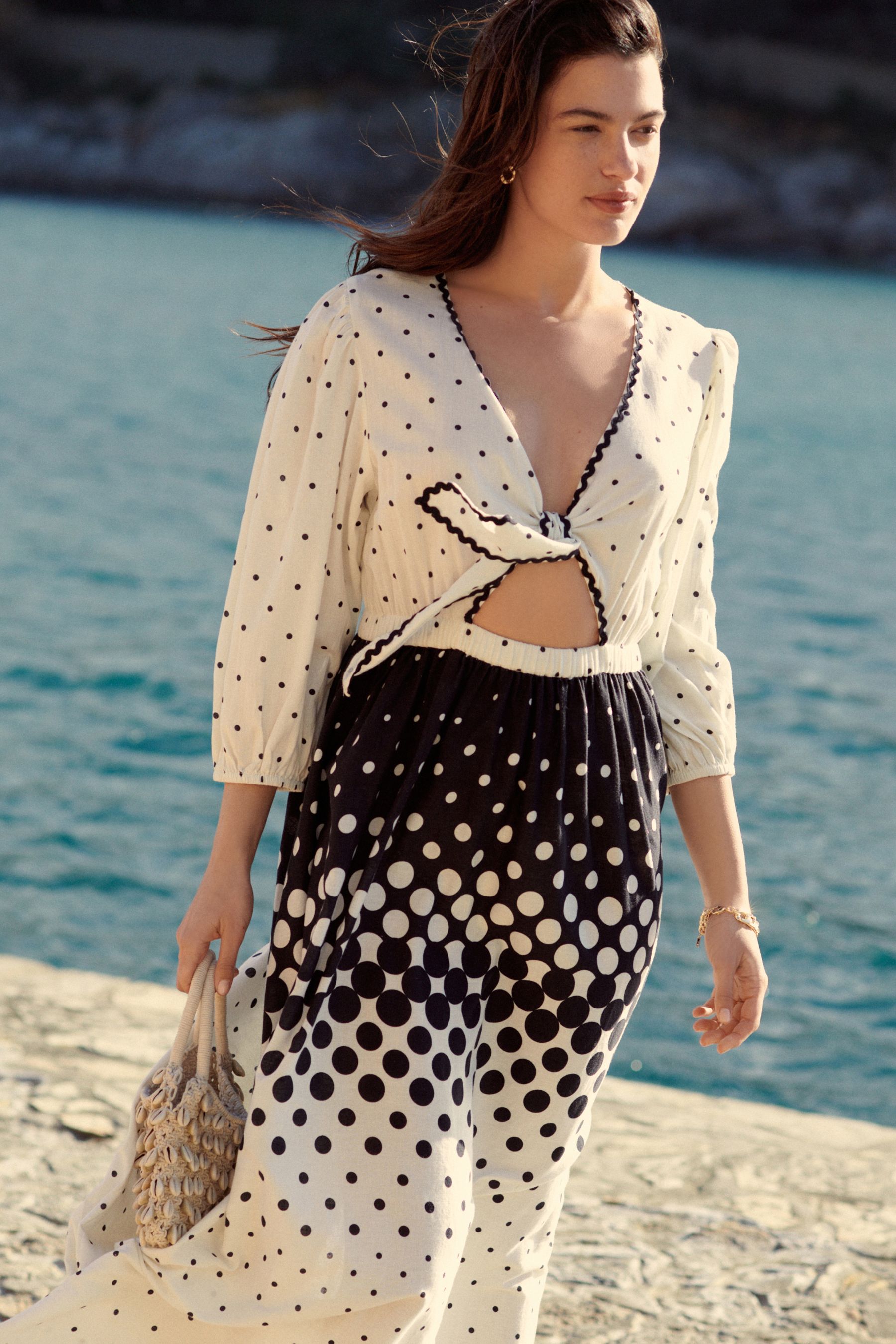 White Black Long Sleeve Tie Summer Dress