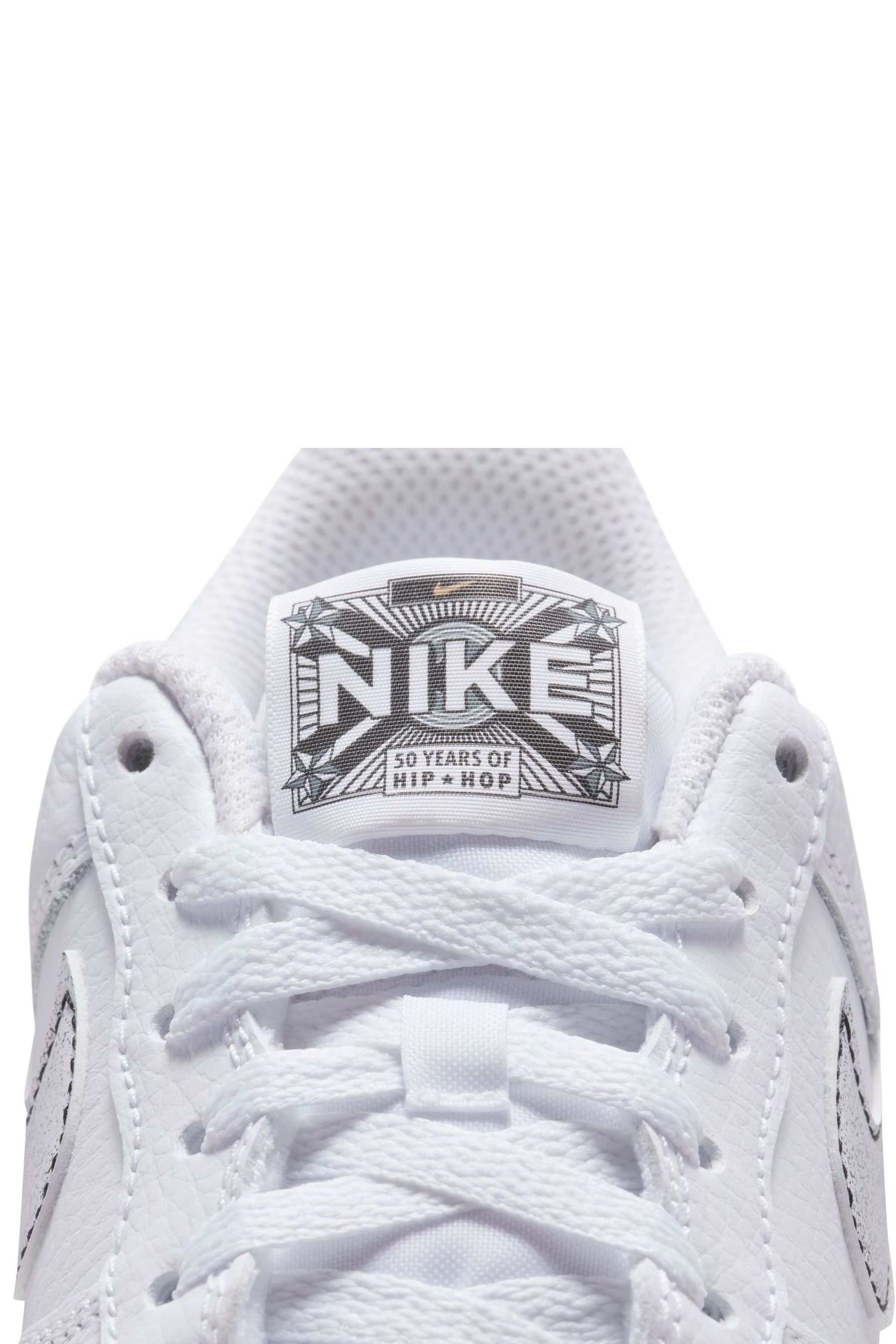All white air force junior best sale