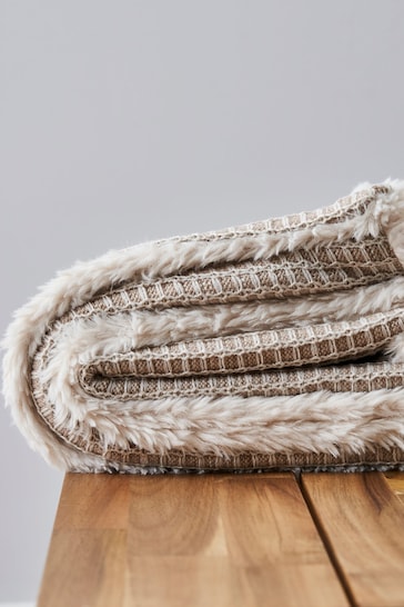 BHS Natural Knitted Waffle with Sherpa Throw