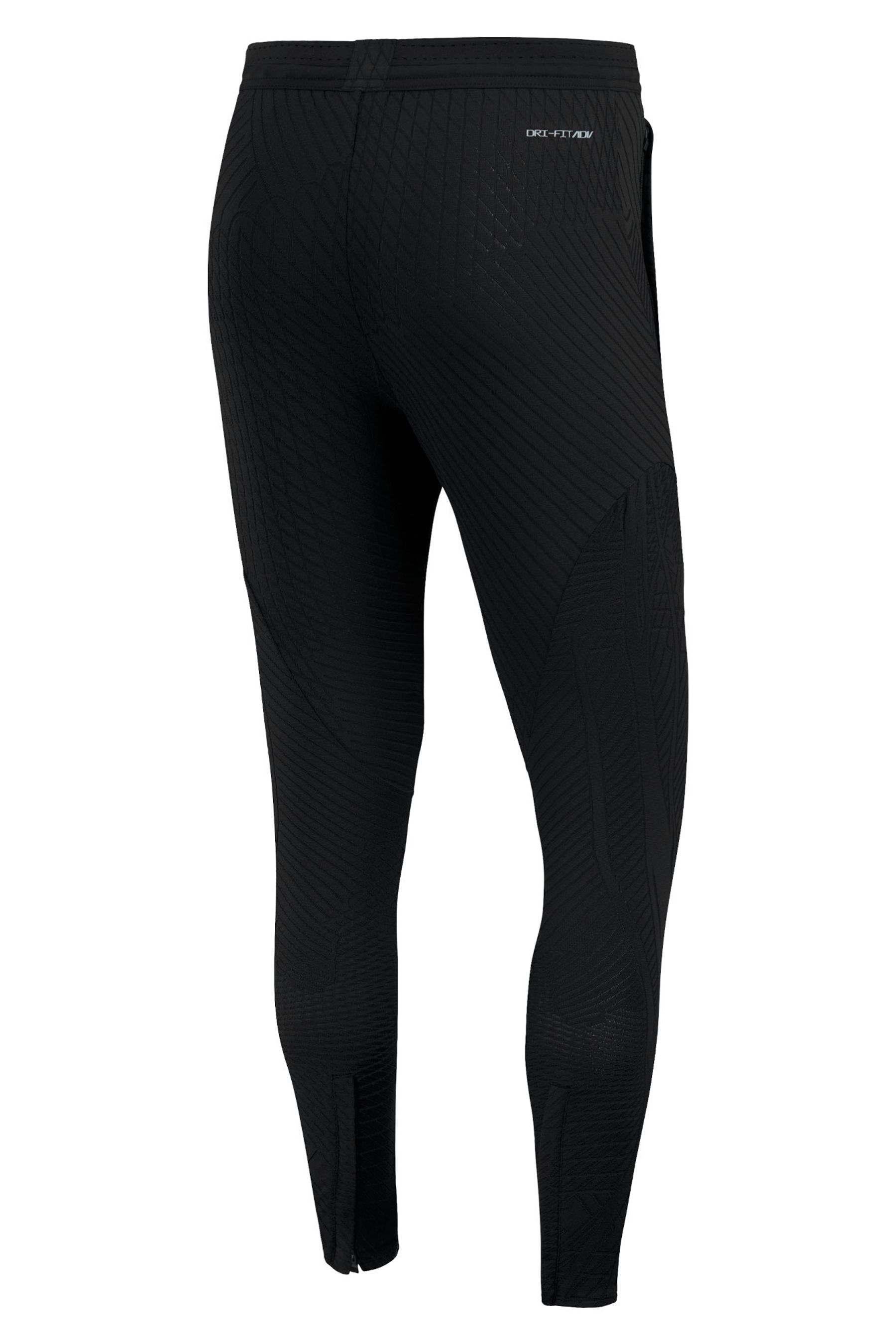 Nike hotsell advance joggers