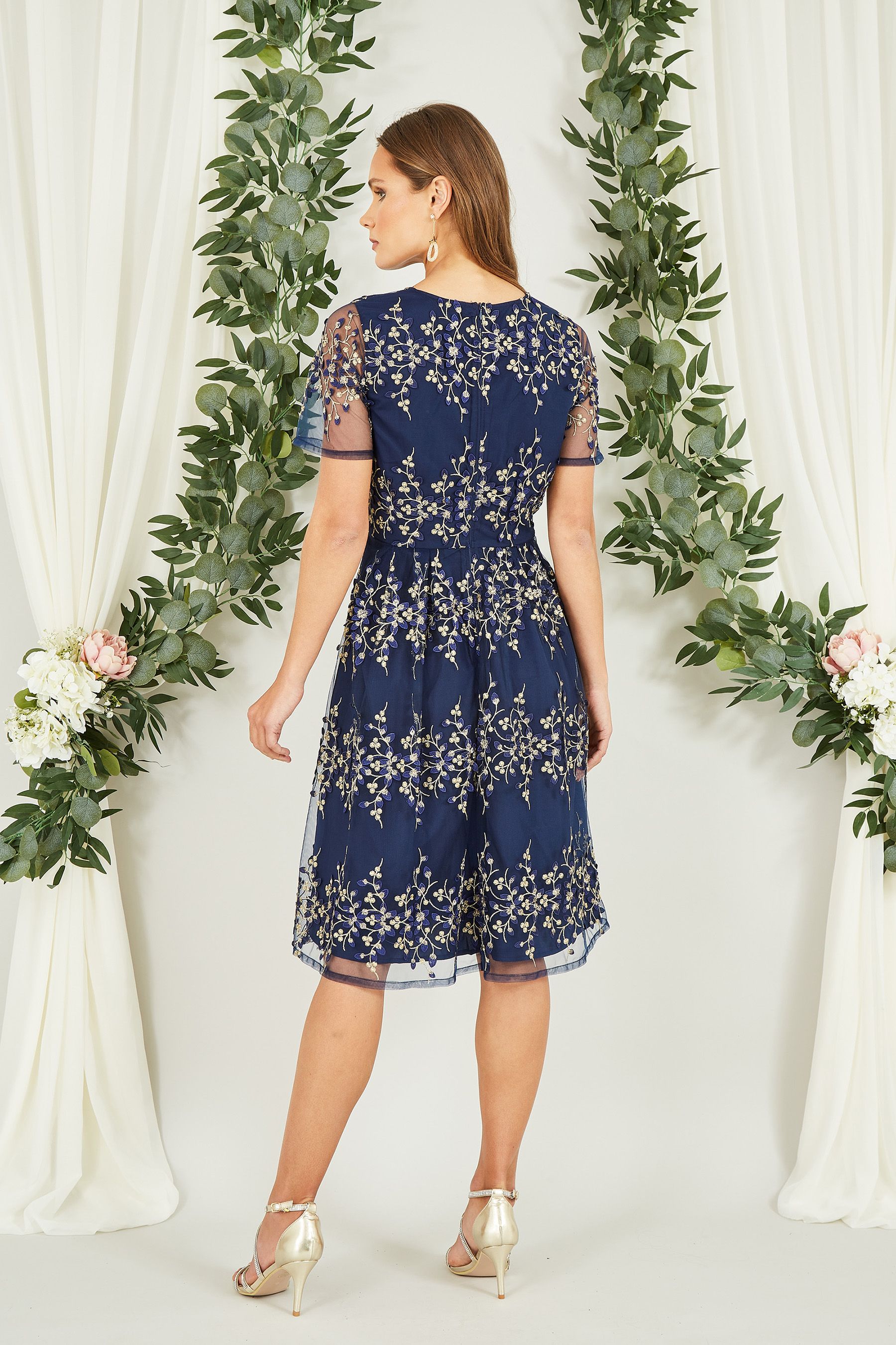Next shop yumi dress