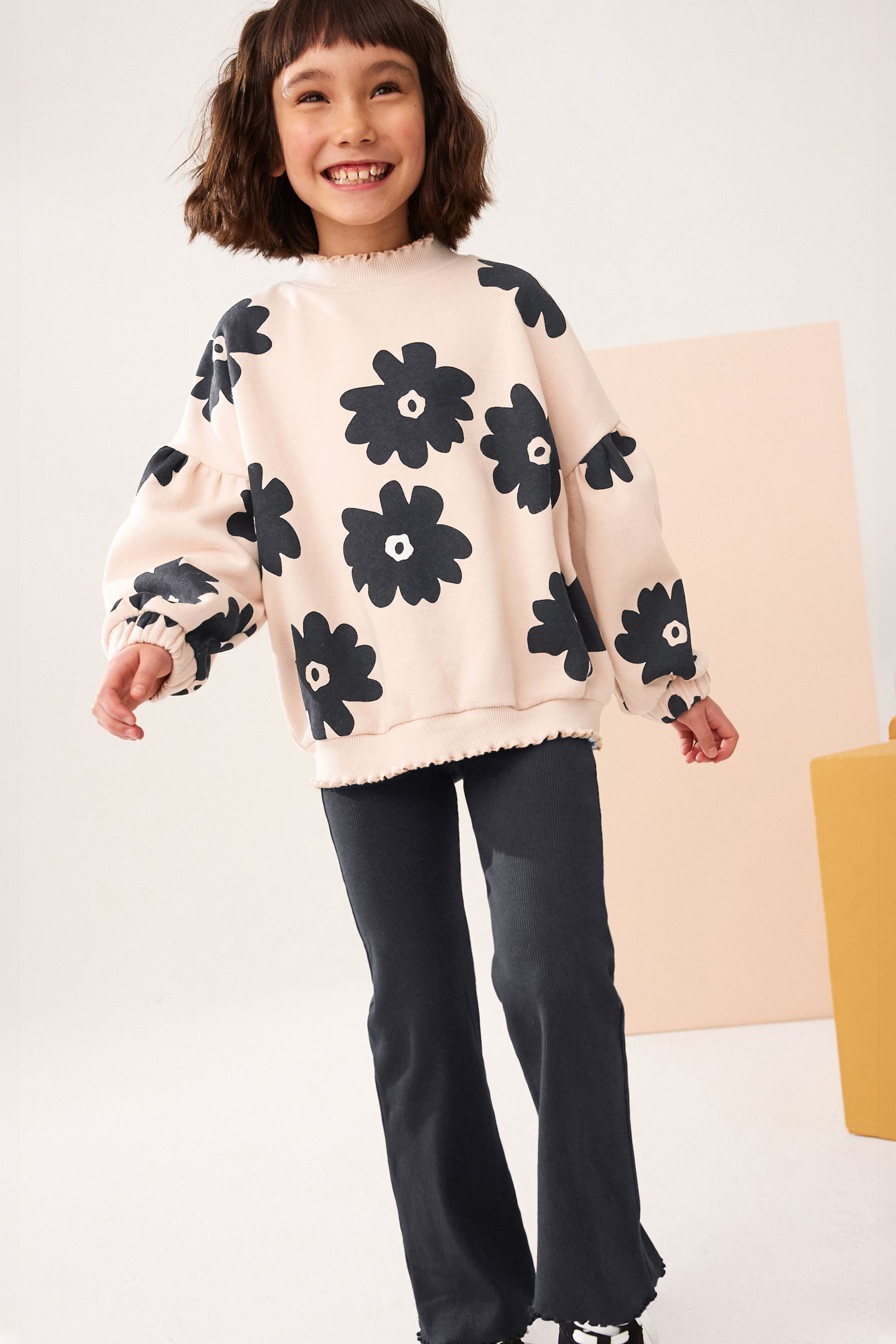 Black floral sweatshirt new arrivals