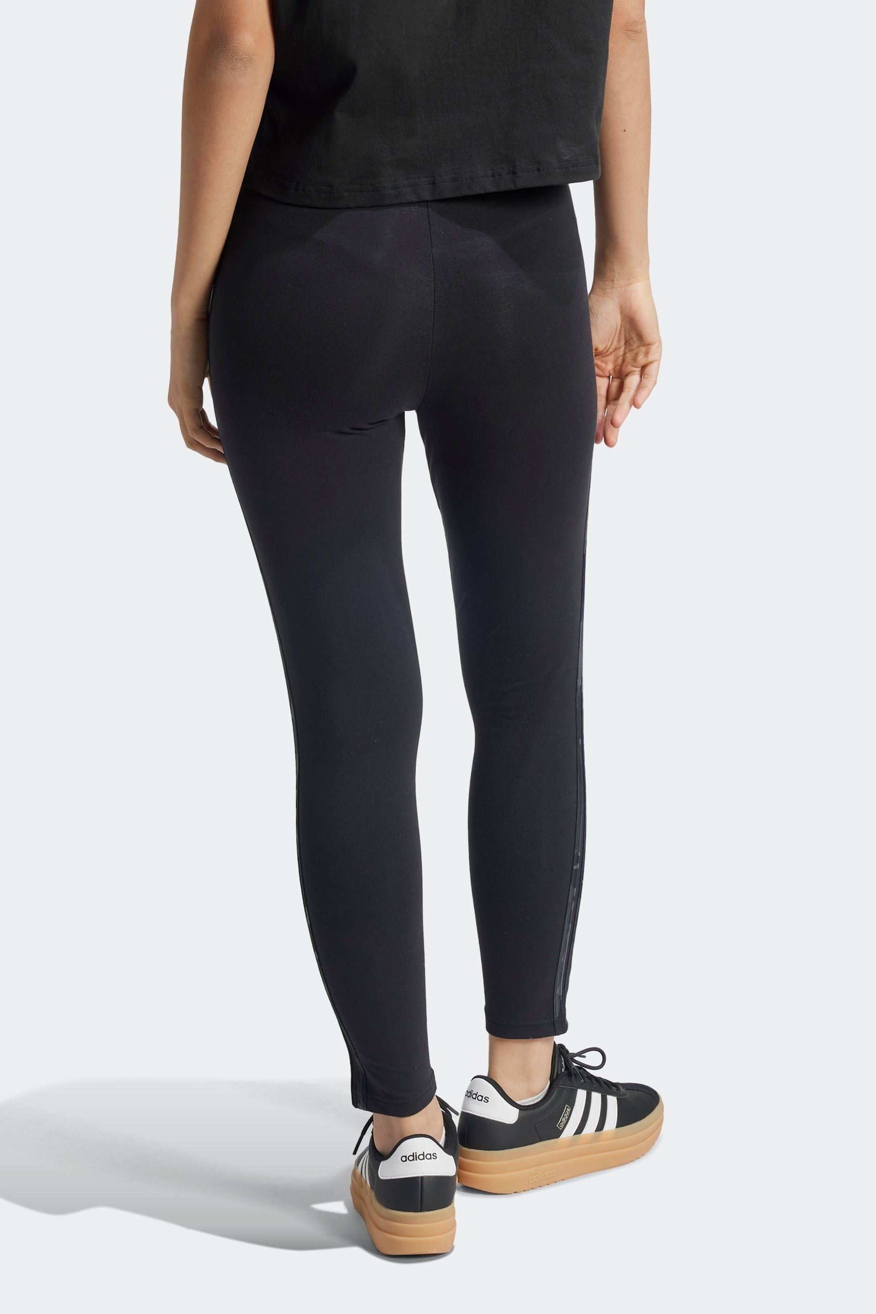 Adidas camo leggings 3 stripes top
