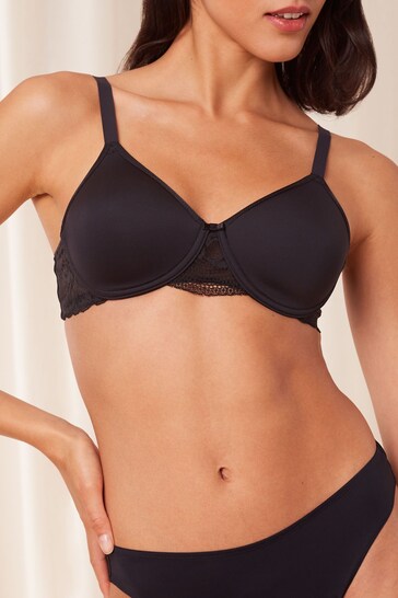 Triumph Modern Lace+ Cotton Wired And Padded Bra