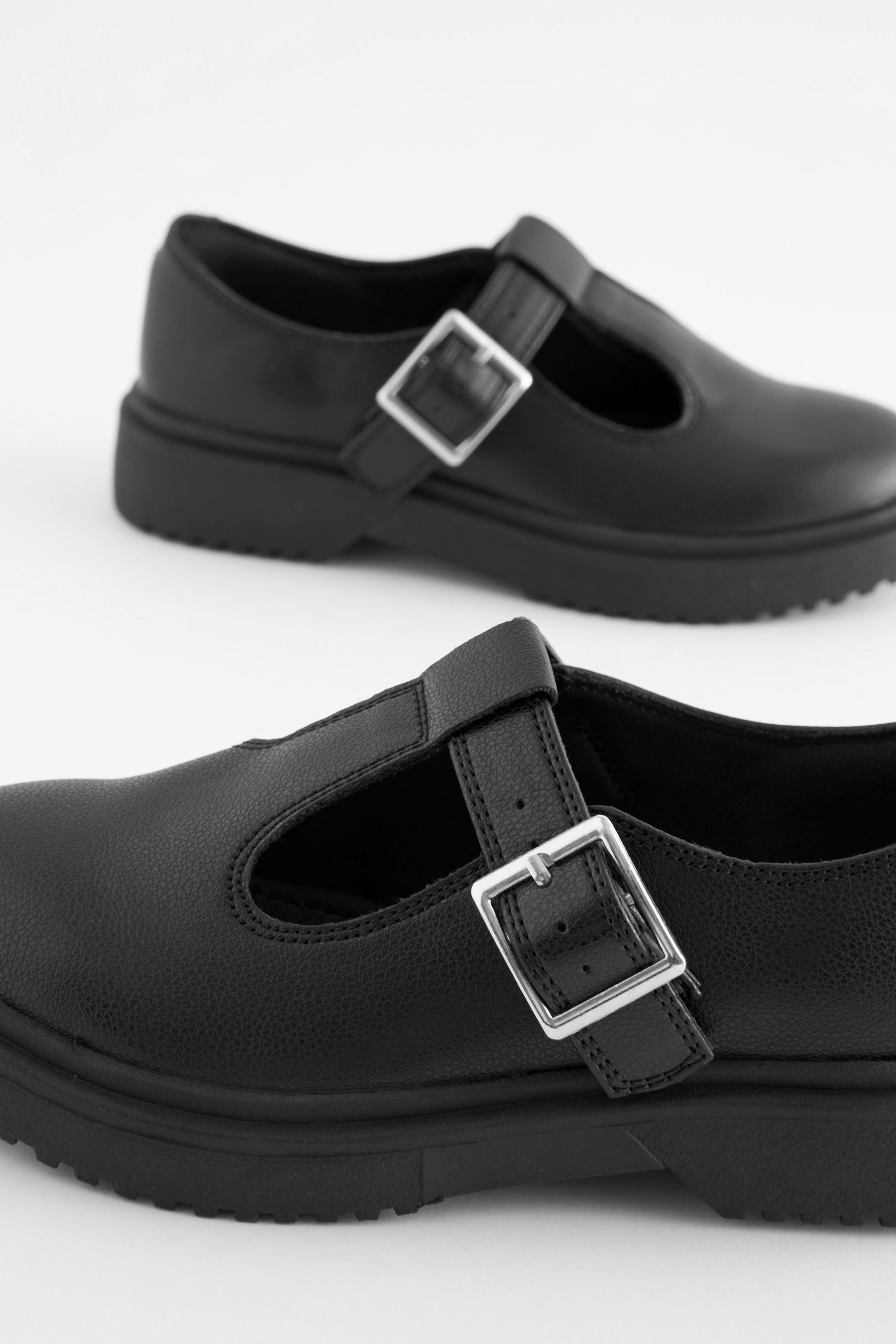 Chunky t on sale bar shoes womens