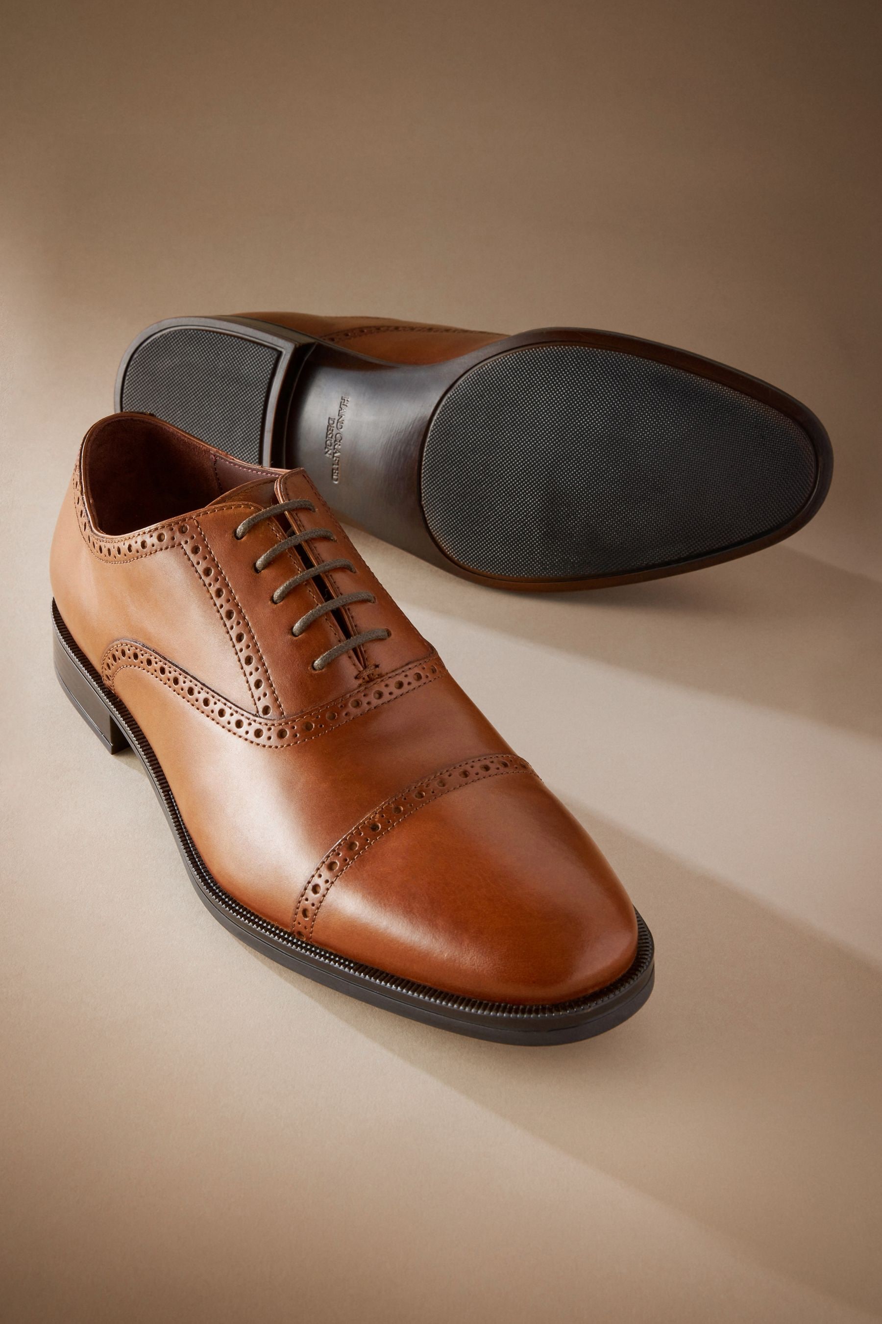 Cap toe clearance oxford boots
