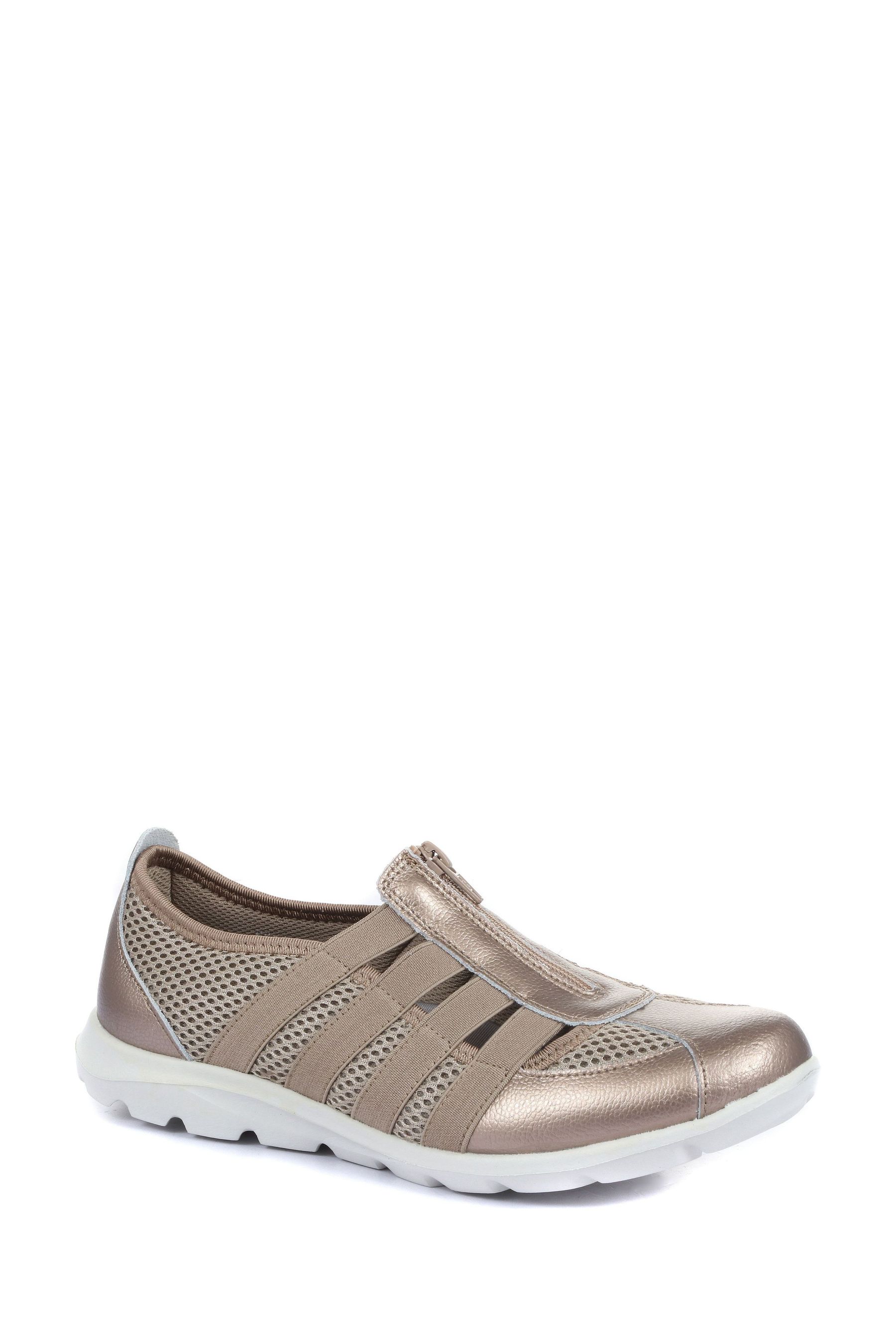 Pavers ladies on sale shoes skechers