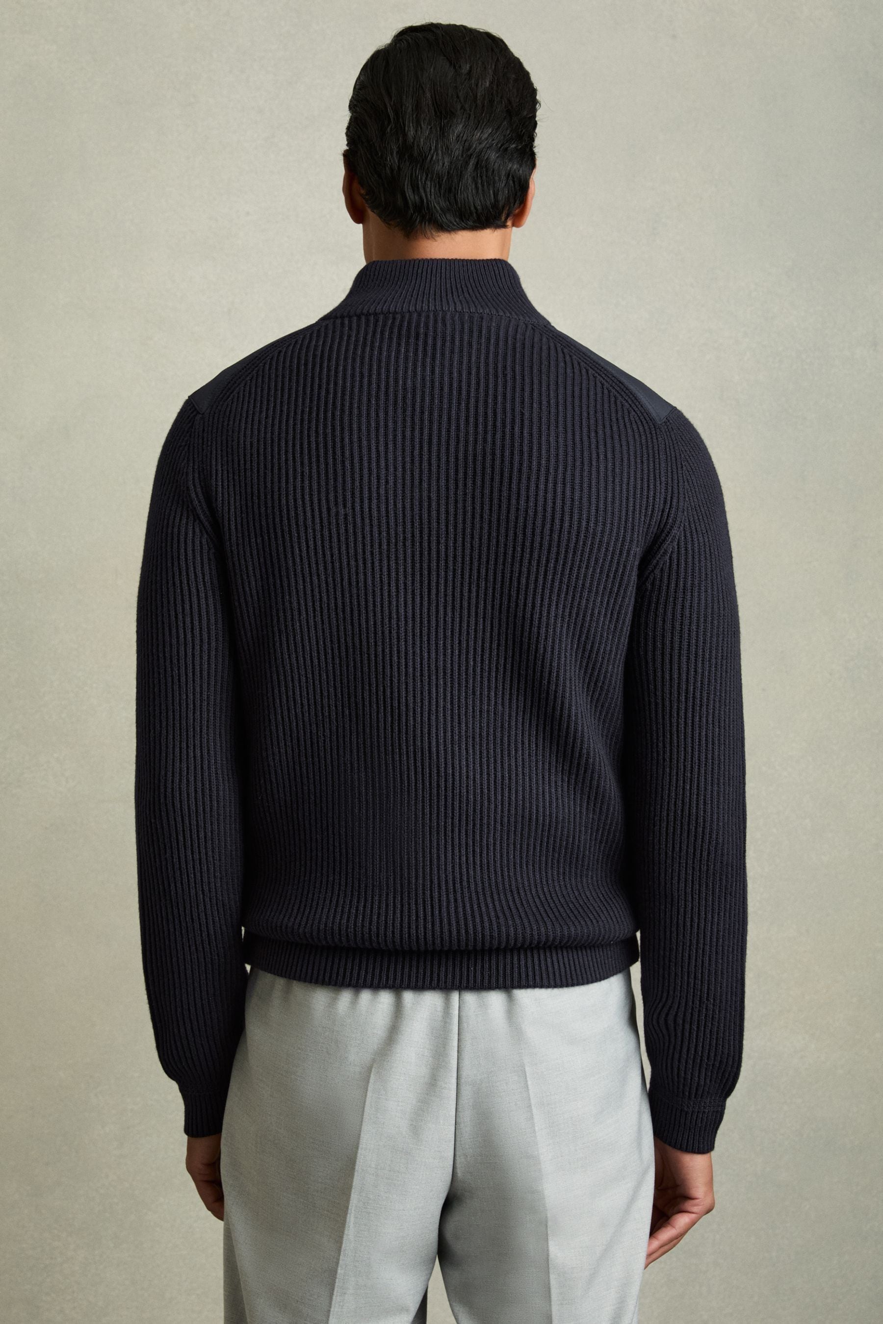 Reiss trainer sales zip through